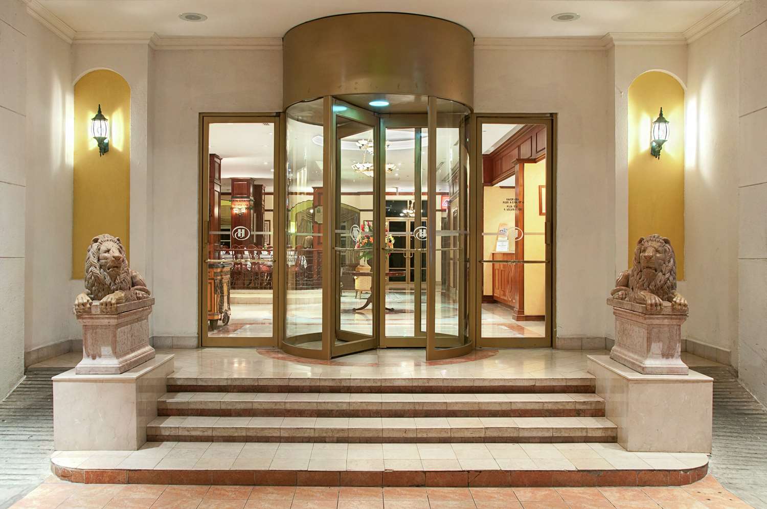 Hilton Princess Managua 1