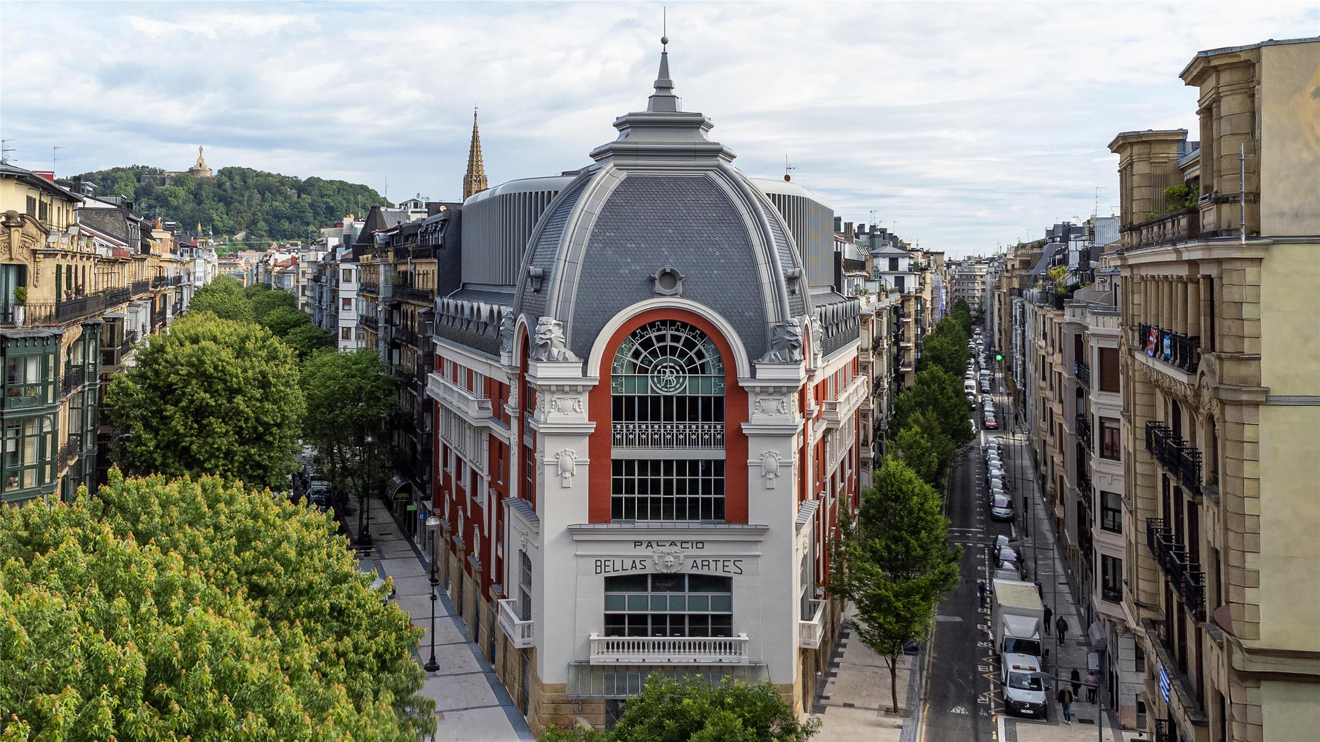 Hotel Palacio Bellas Artes San Sebastian, Curio Collection by Hilton 2