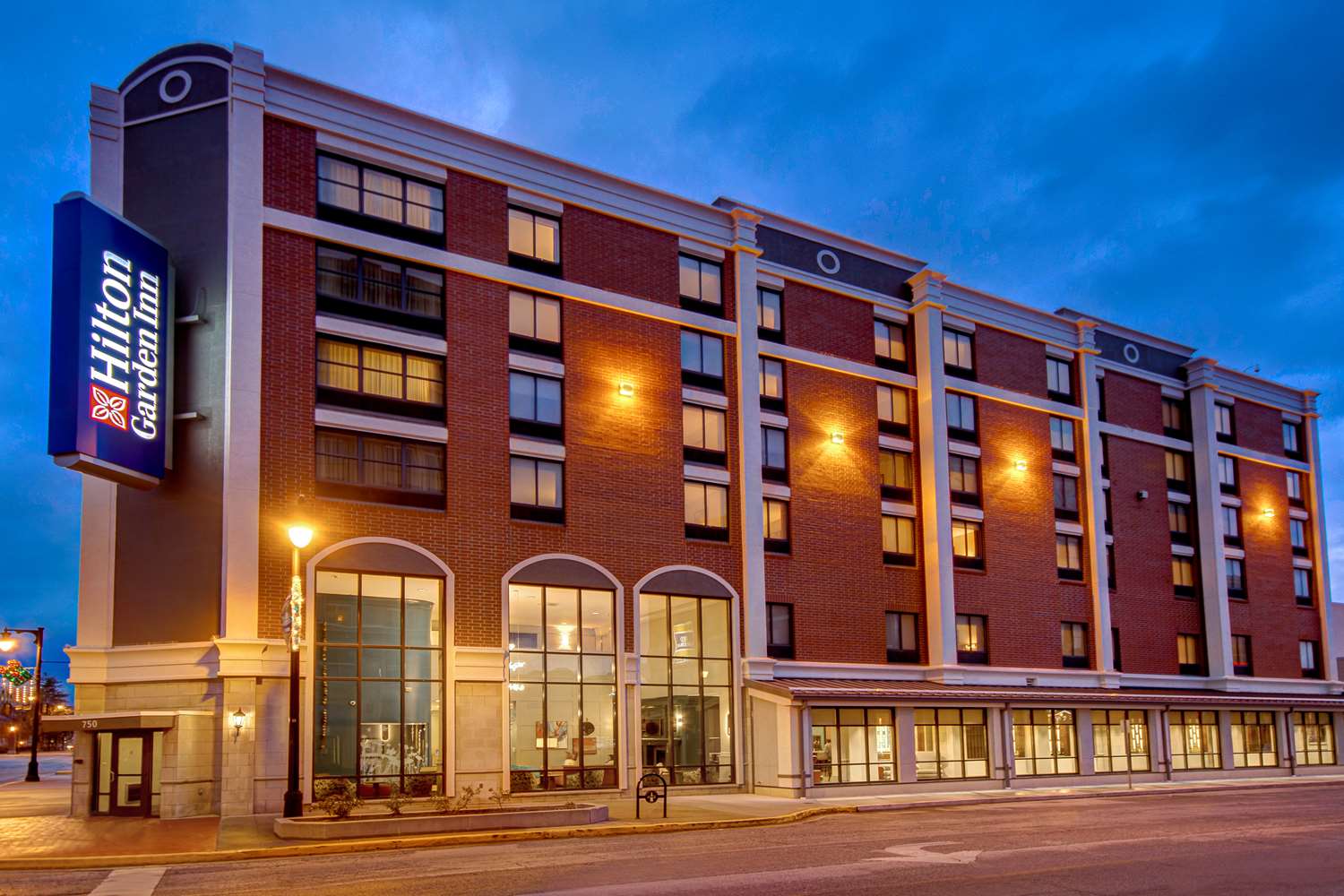 Hilton Garden Inn Terre Haute 1