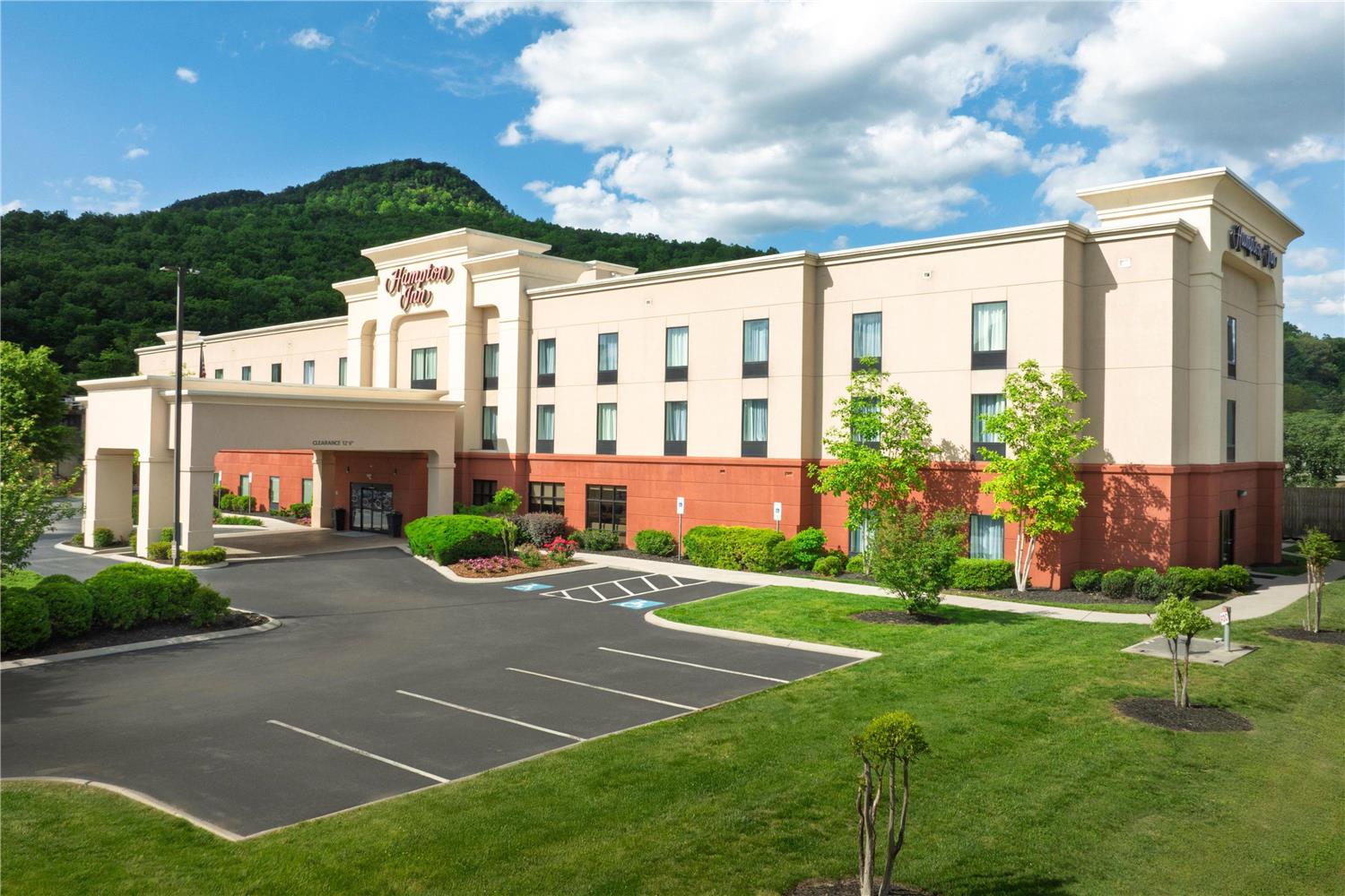Hampton Inn Kimball 1