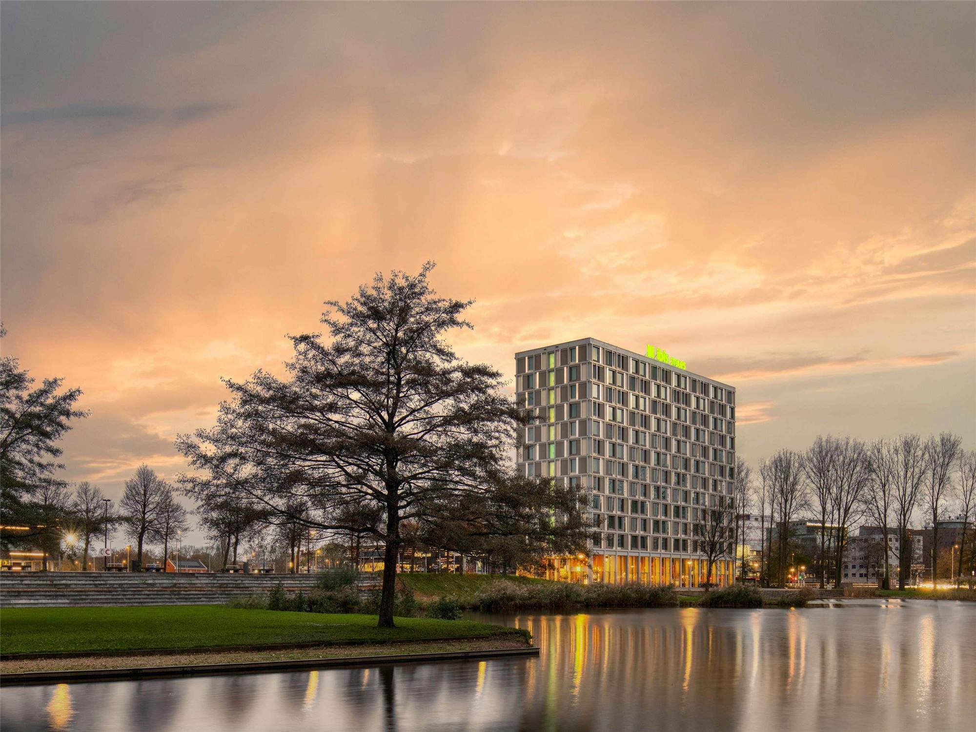 ibis Styles Rotterdam Ahoy 1