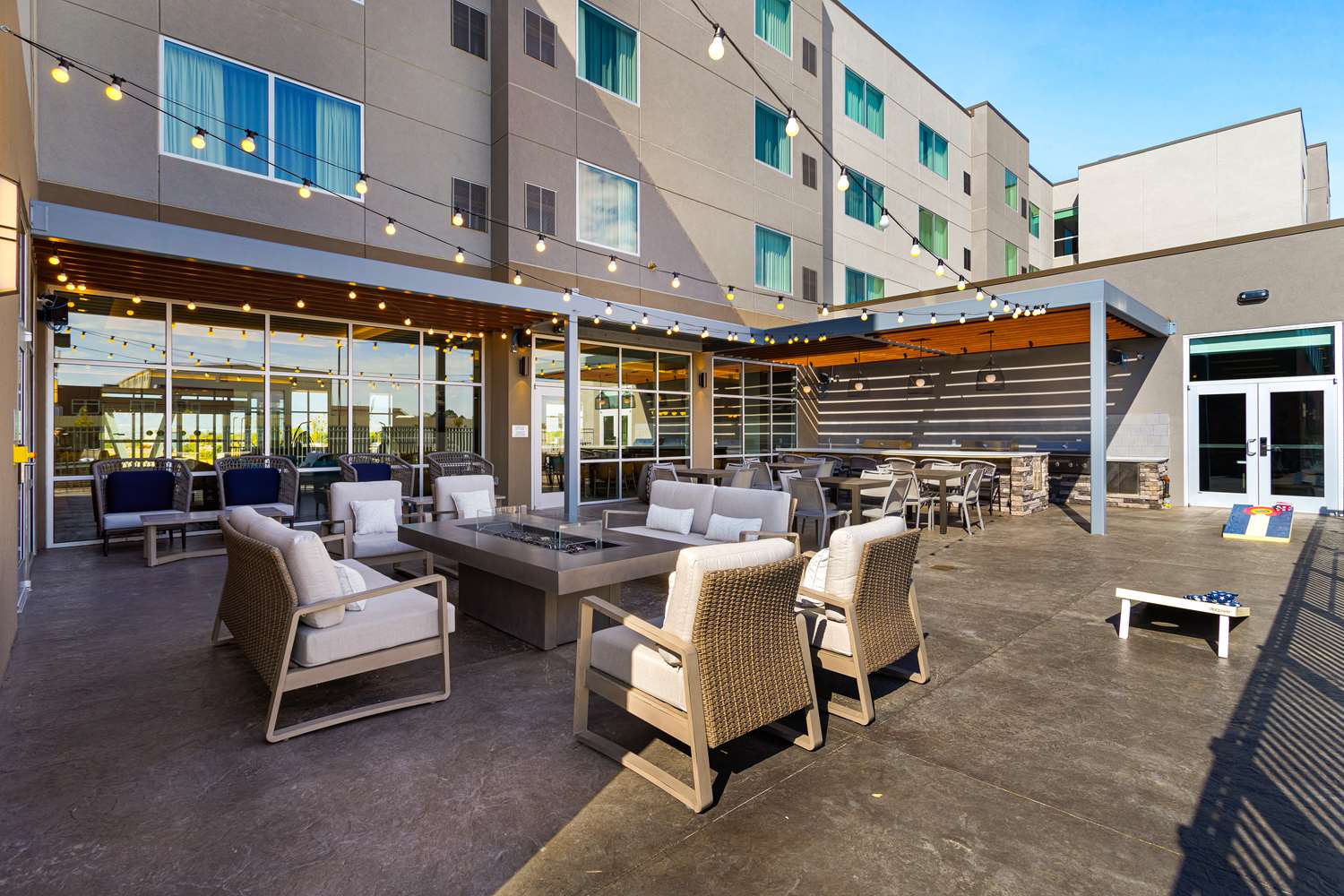 Tru By Hilton Colorado Springs Airport 2