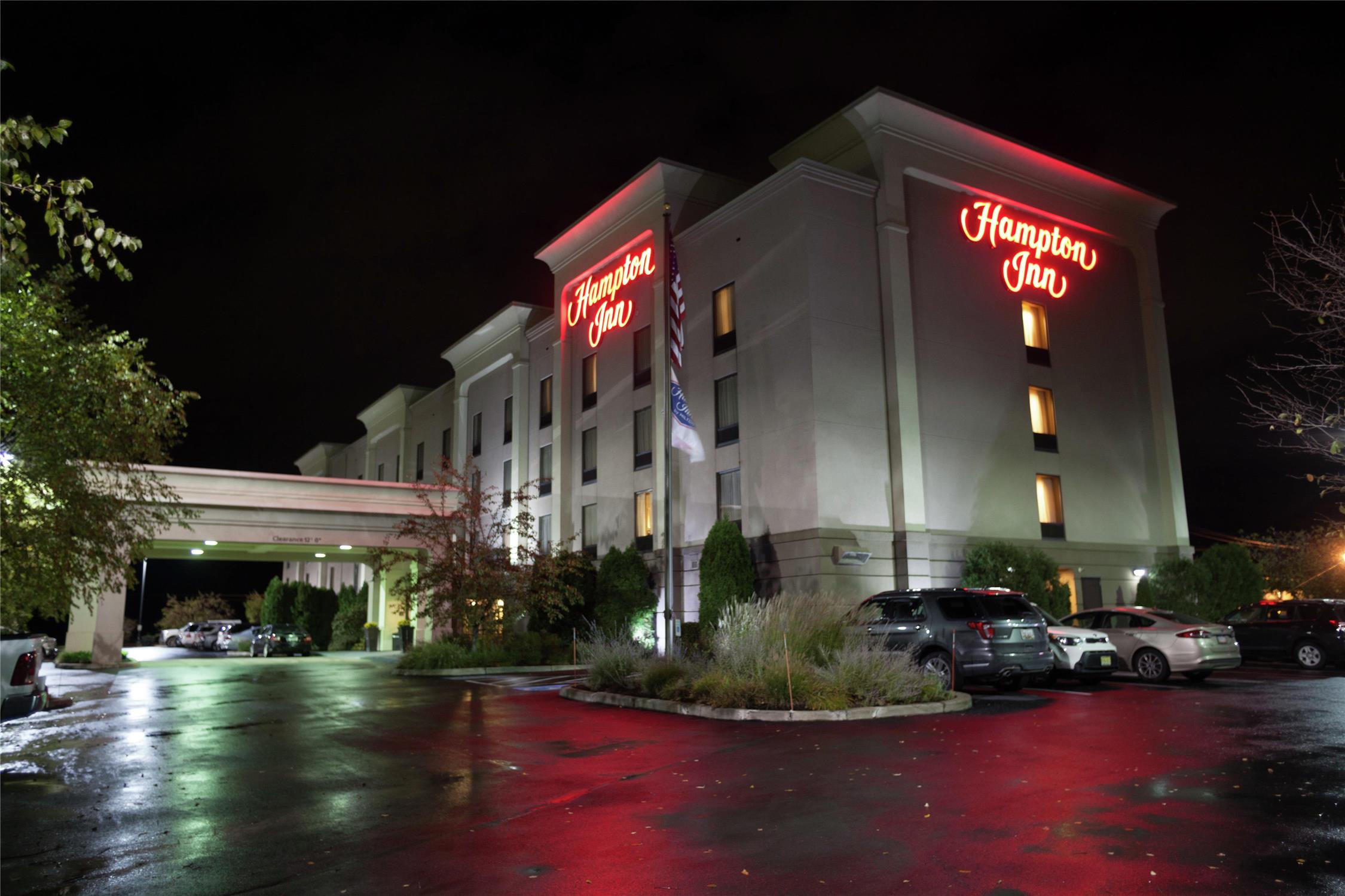 Hampton Inn Oneonta 1