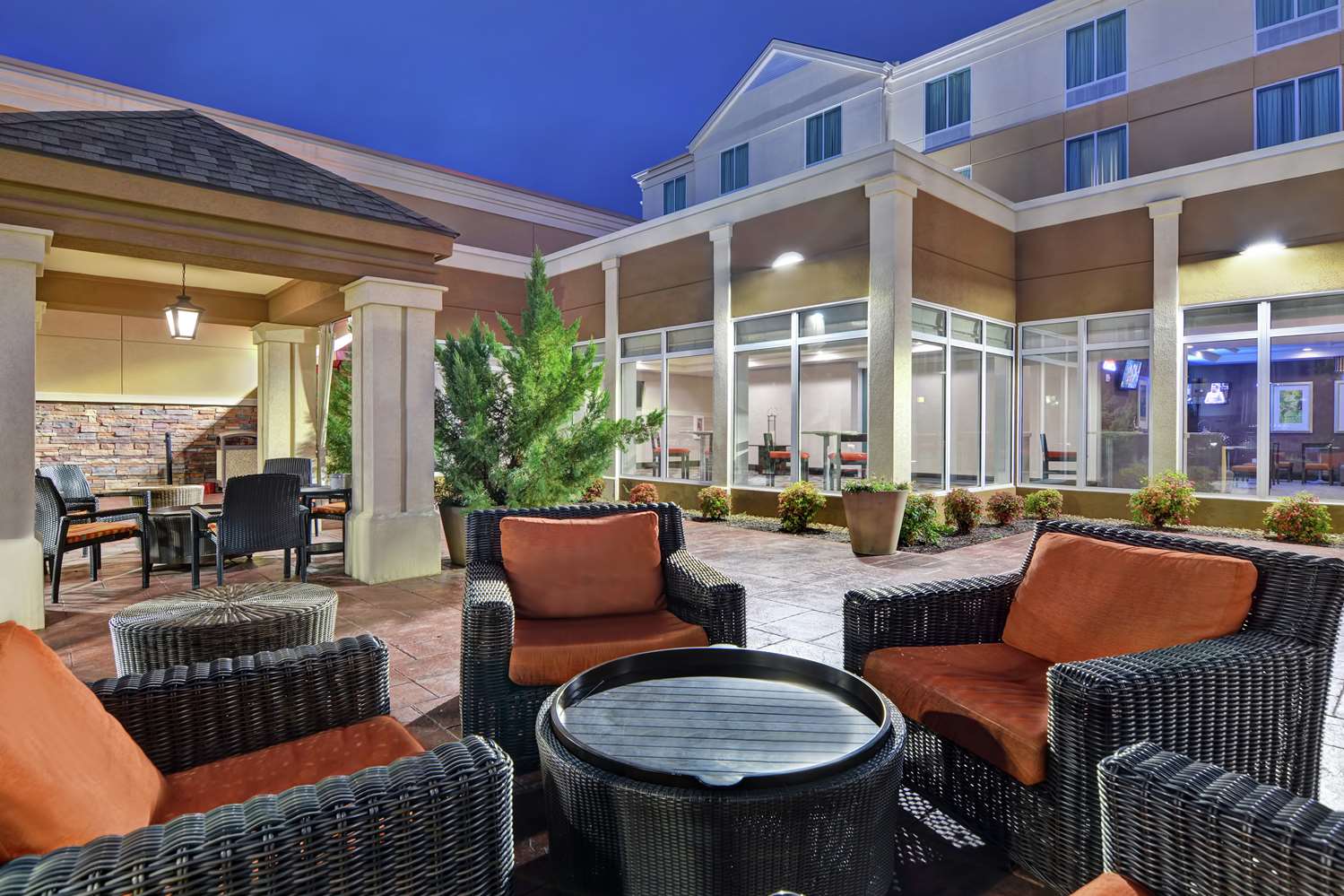 Hilton Garden Inn Fayetteville 2