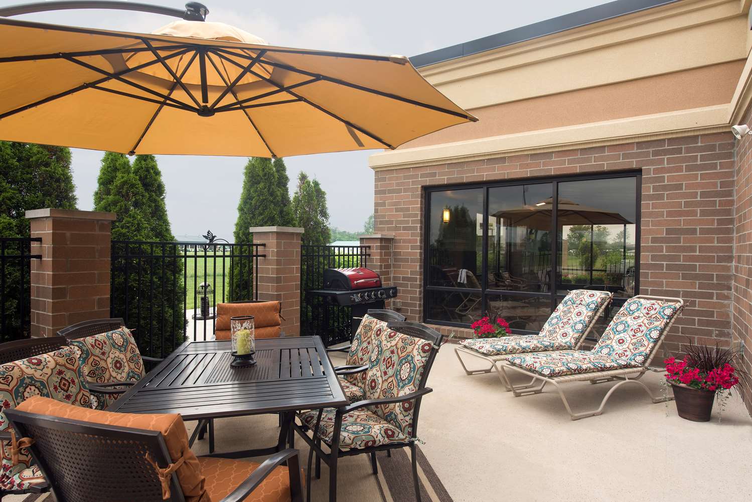 Hampton Inn & Suites Crawfordsville 2