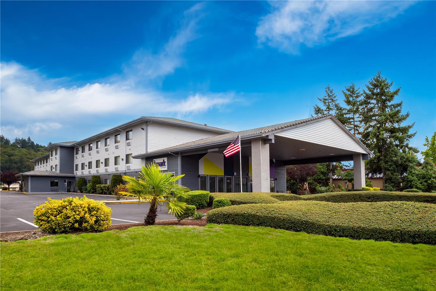 Spark by Hilton Kent Seattle 2