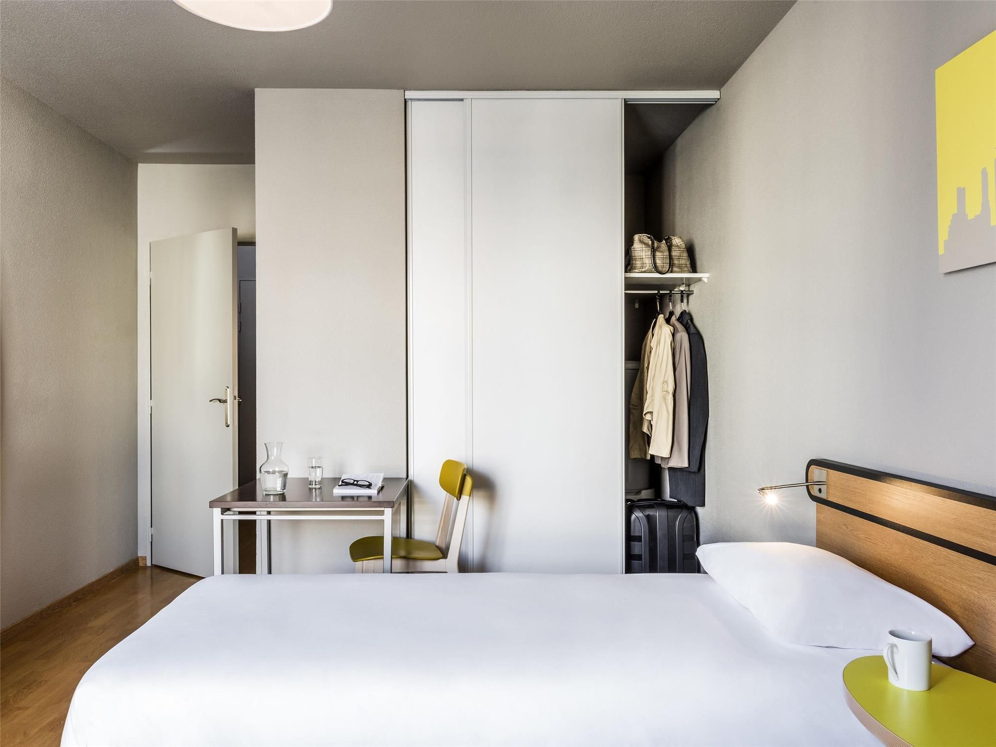 Bâle Mulhouse - Paris - Aparthotel Adagio Access Paris Vanves - Porte de Châtillon - Paris