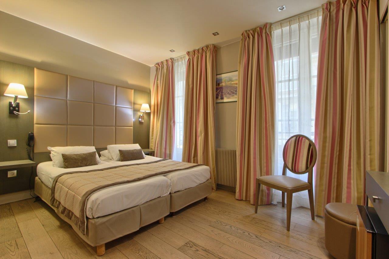 Villa Margaux Opéra Montmartre 1
