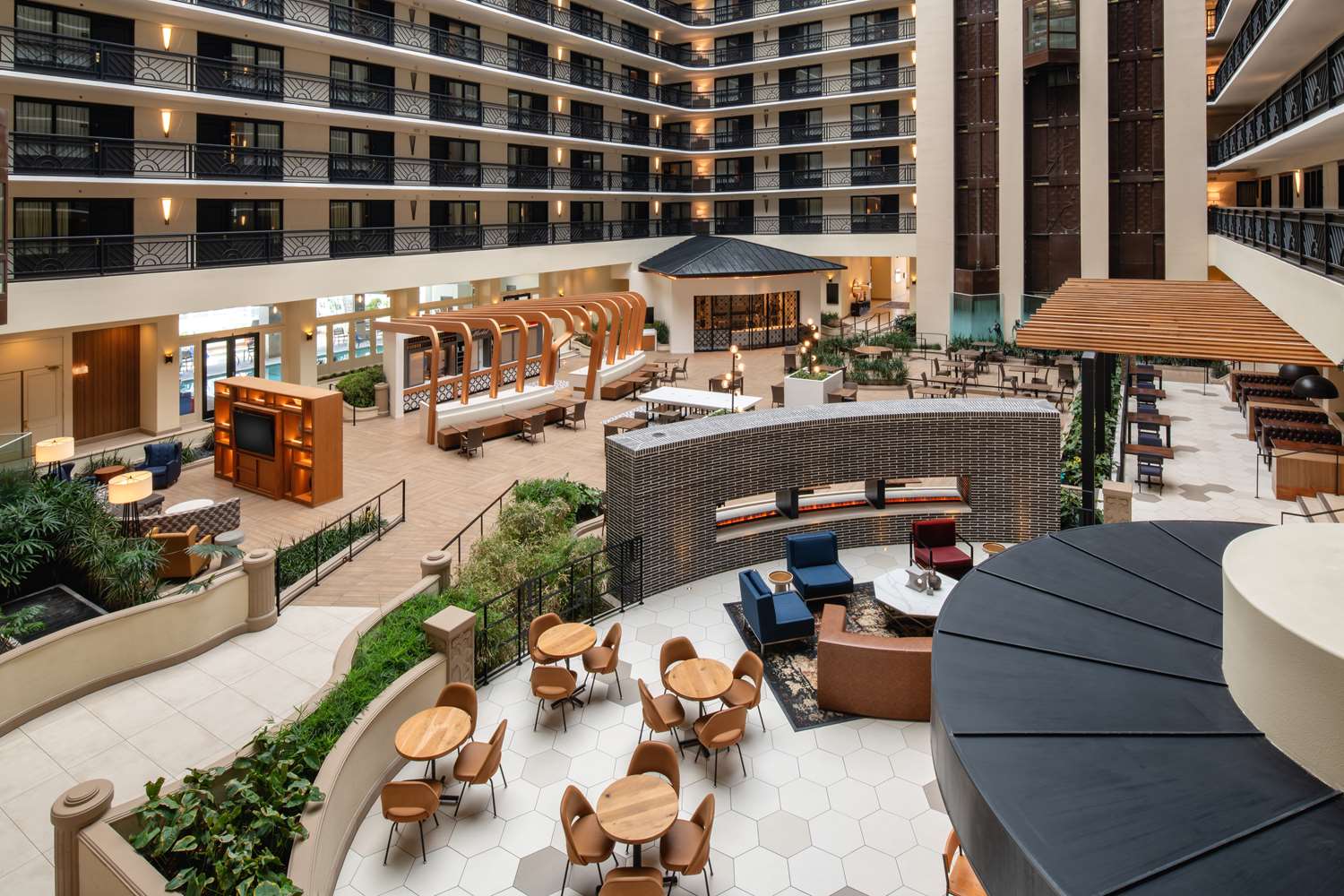Embassy Suites by Hilton San Francisco Airport Oyster Point 1