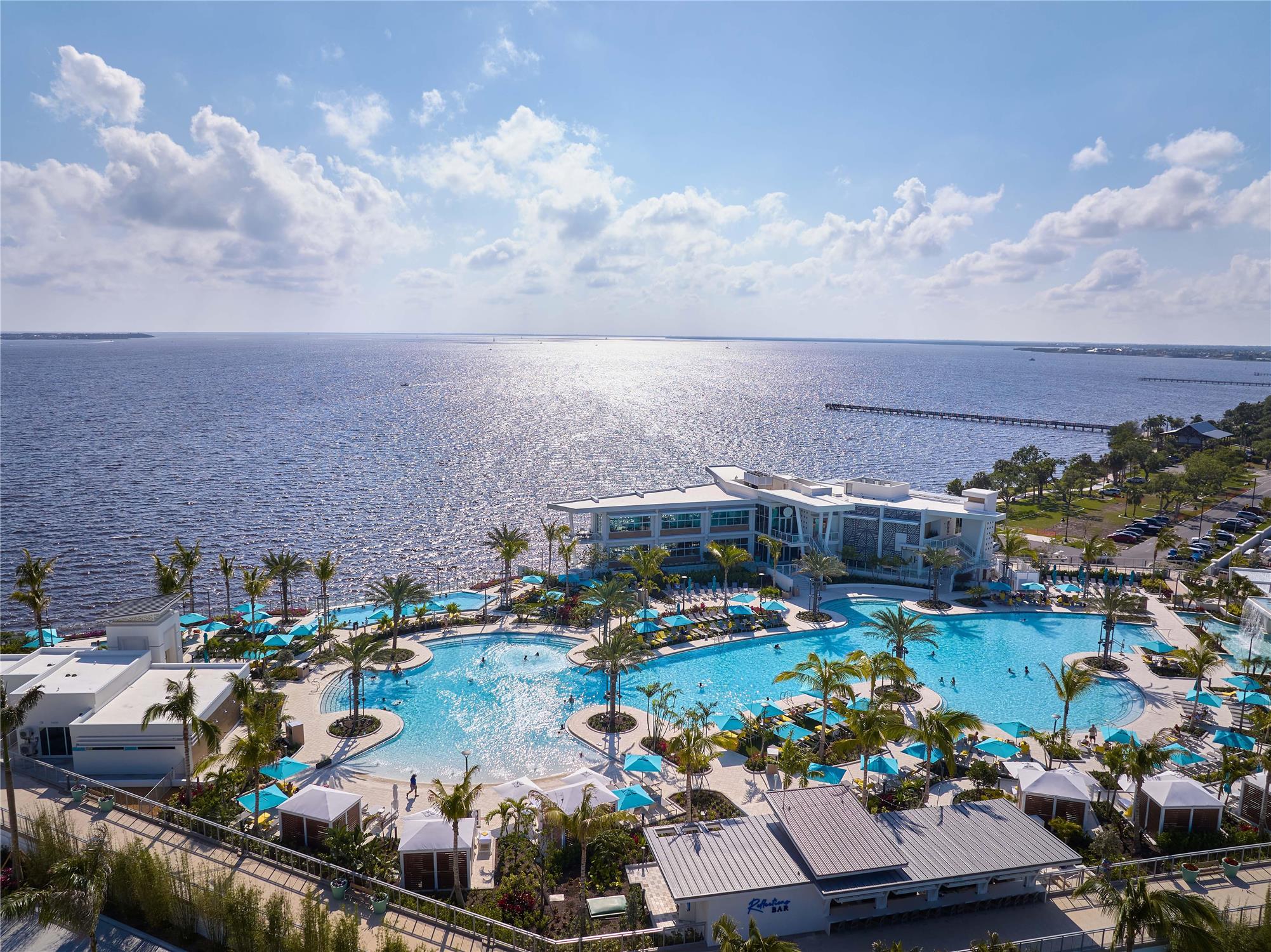 Sunsuites Villas At Sunseeker Resort, Curio By Hilton 1