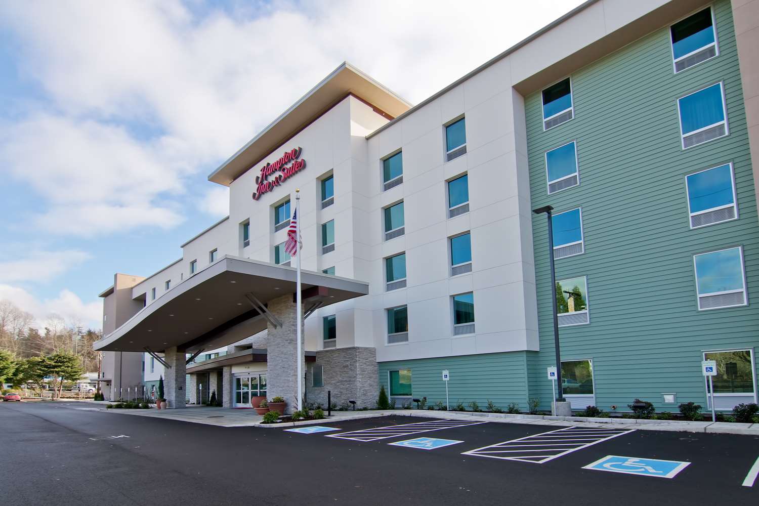 Hampton Inn & Suites Bellevue Downtown/Seattle 1