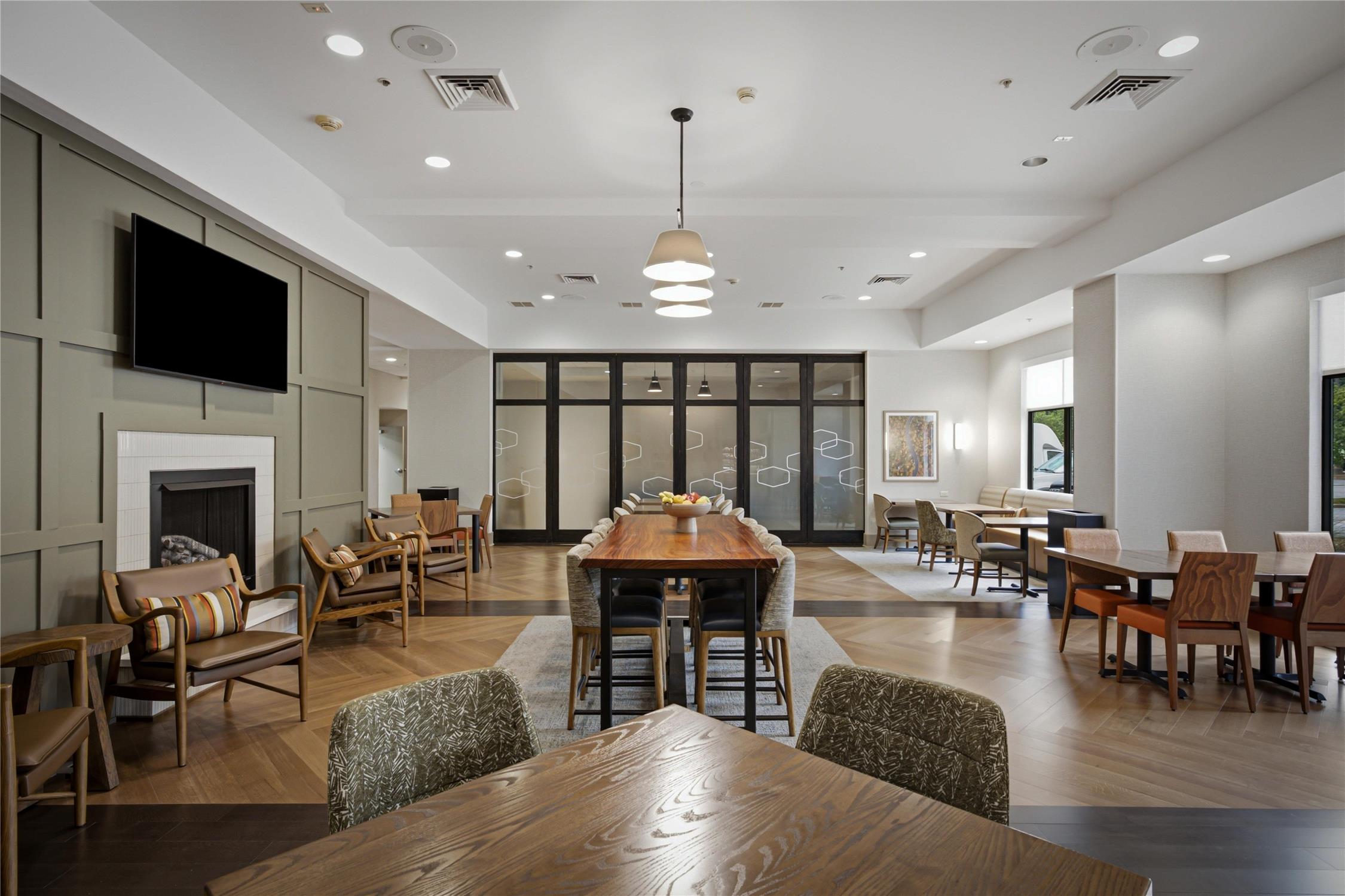 Hampton Inn Hickory 1