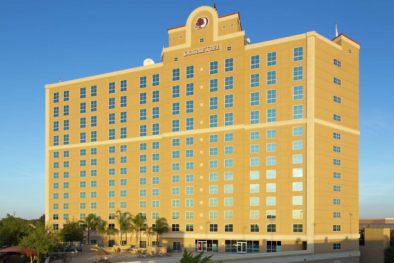 DoubleTree by Hilton Modesto 1