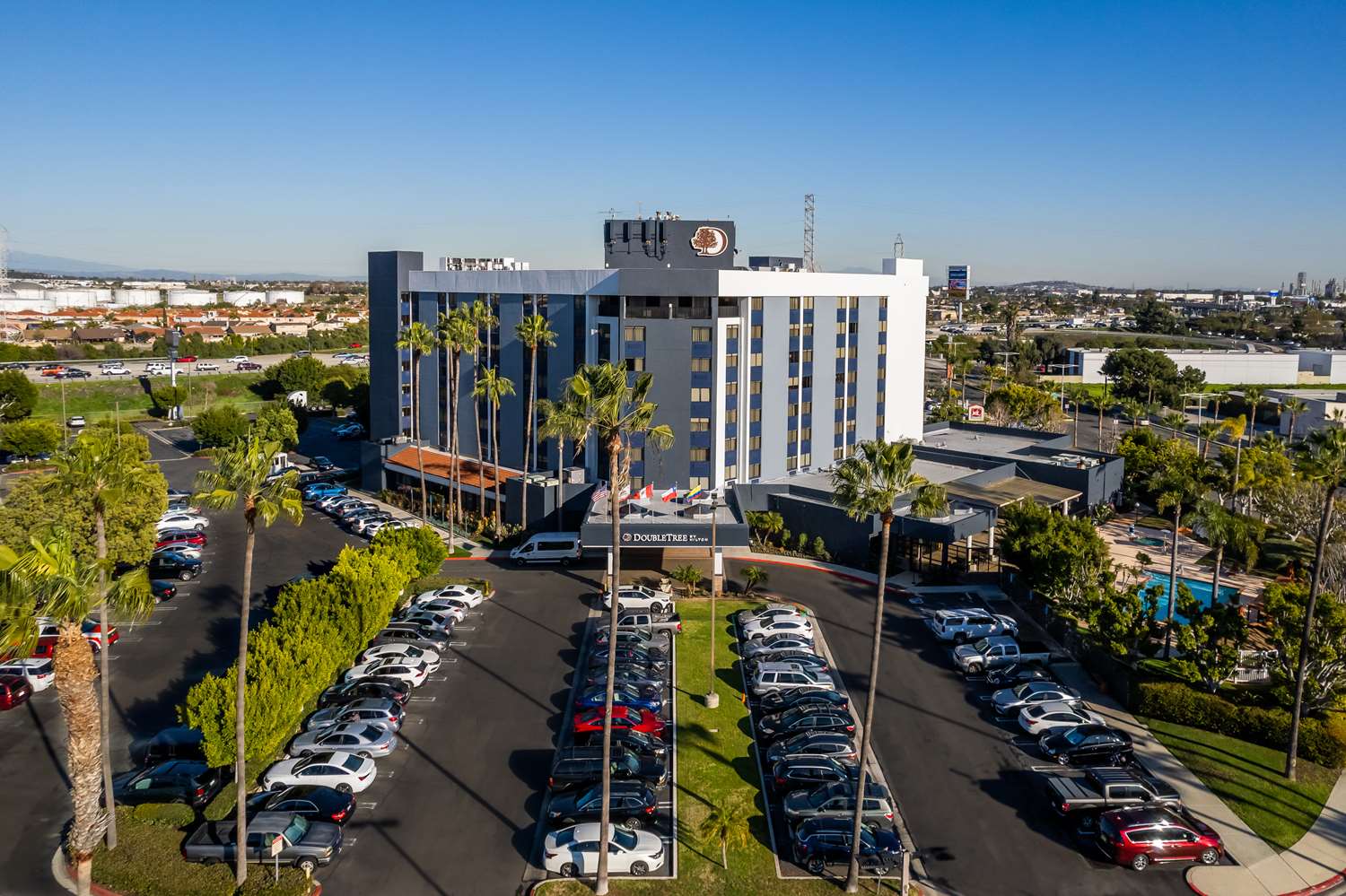 DoubleTree by Hilton Carson 2