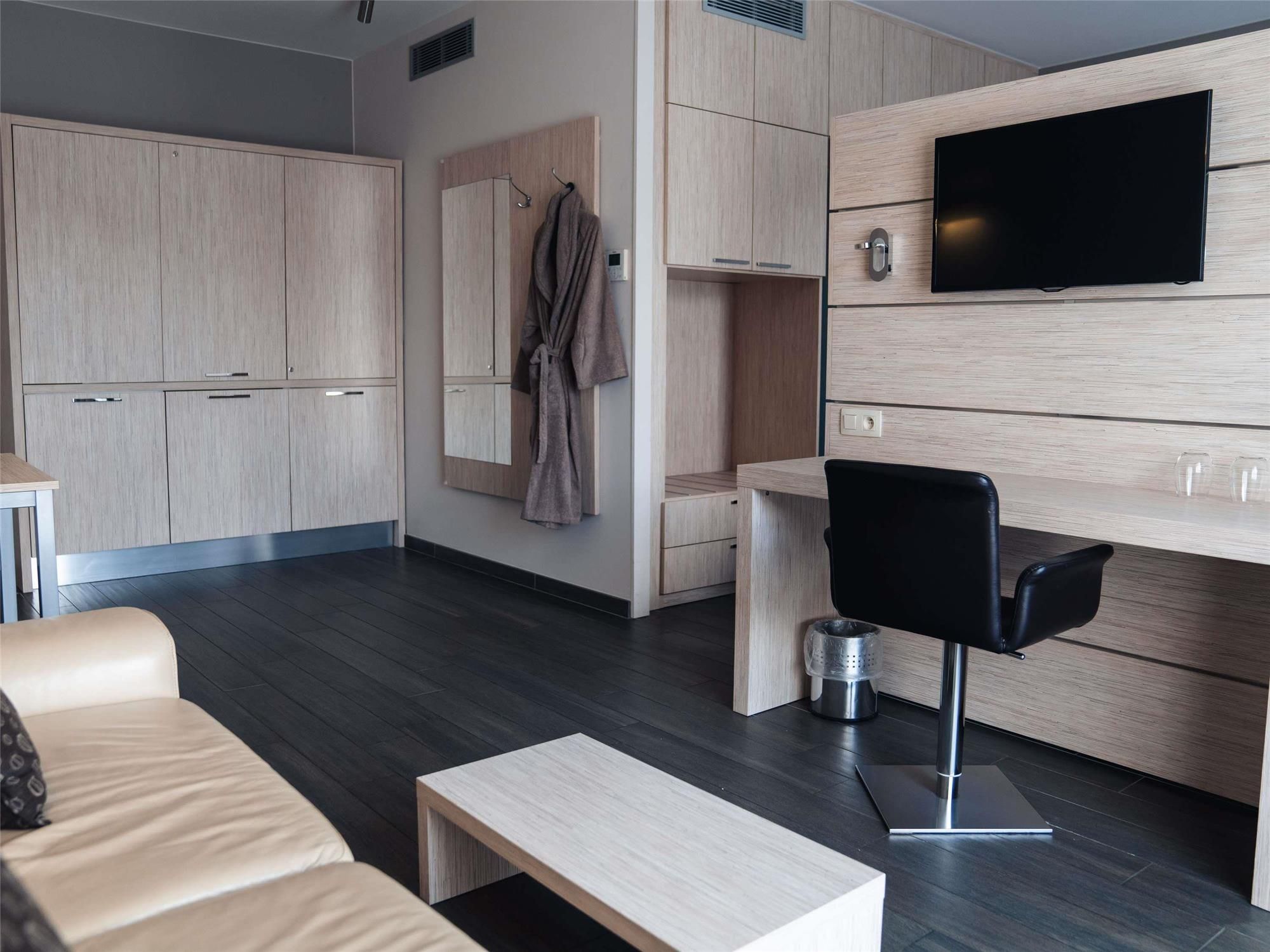 Ibis Styles Charleroi Airport Aero 44 1