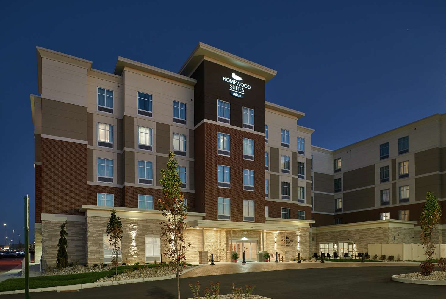 Homewood Suites By Hilton Cincinnati Midtown 2