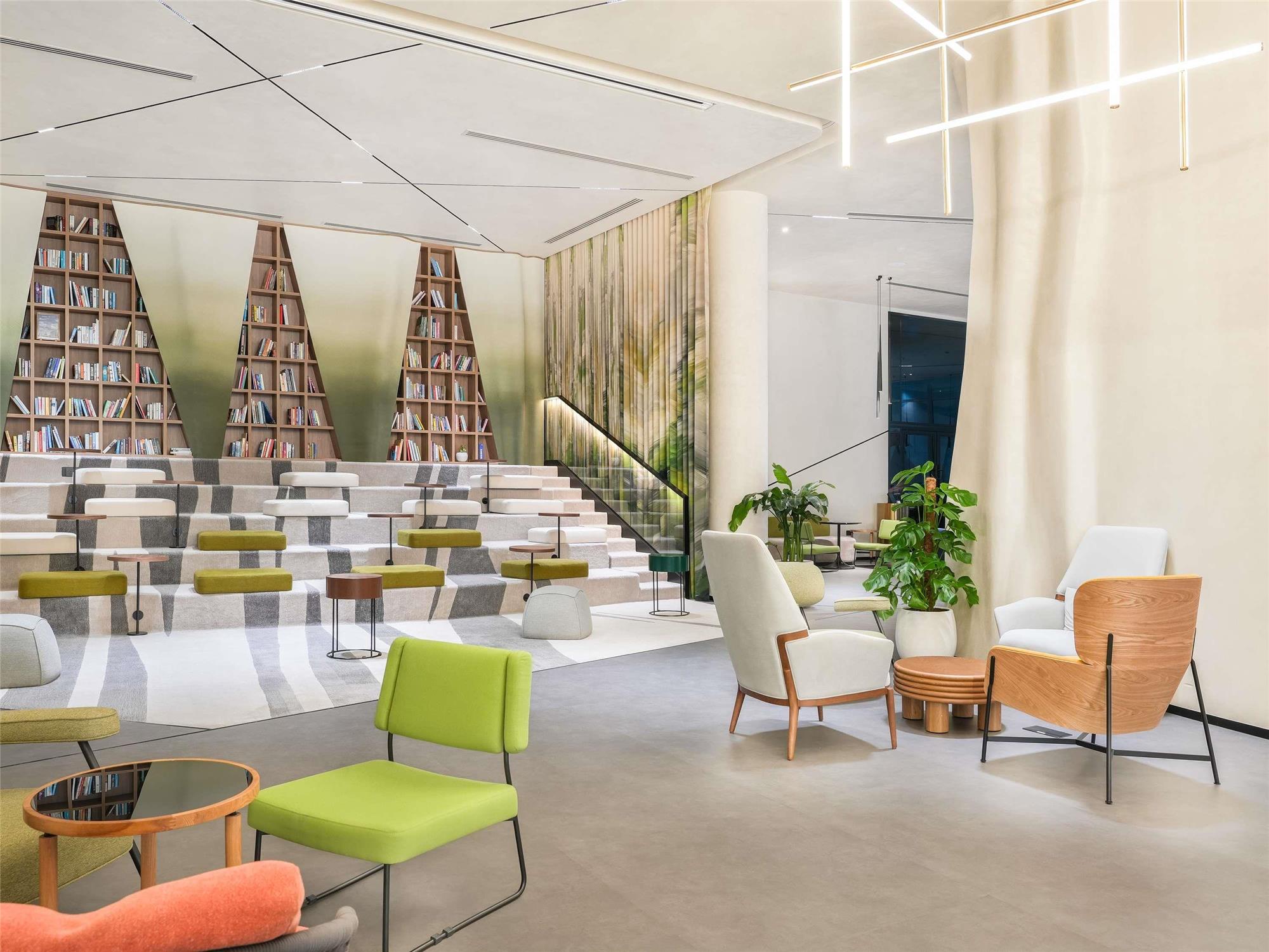 Novotel Dubai World Trade Centre 2
