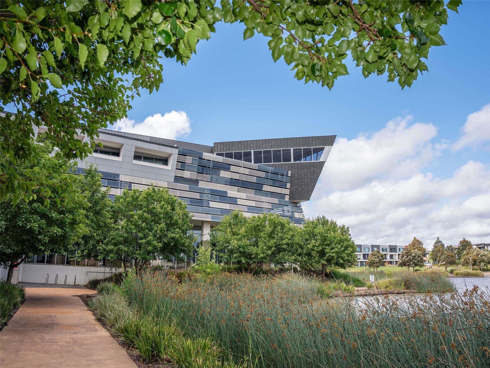 Mercure Melbourne Caroline Springs 2