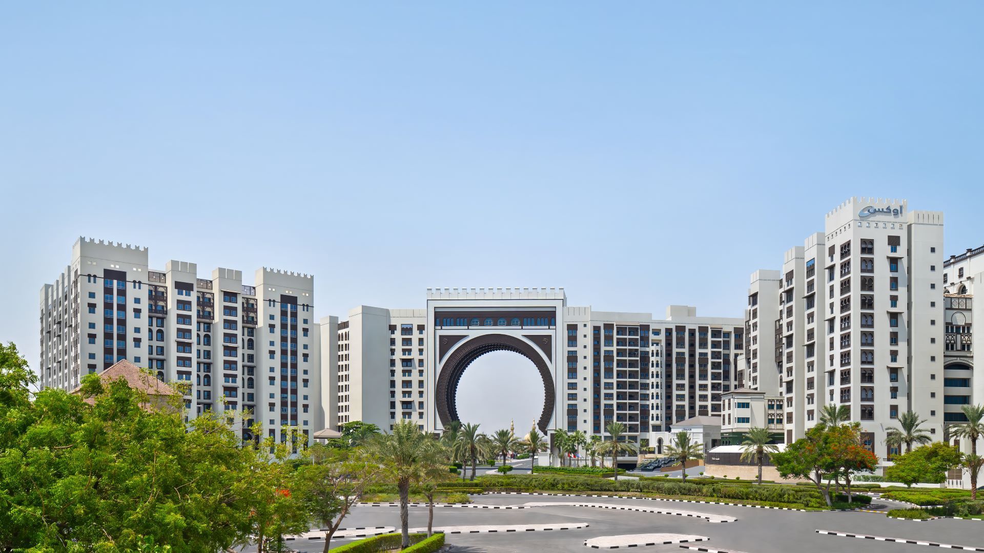 Oaks Ibn Battuta Gate Dubai 2