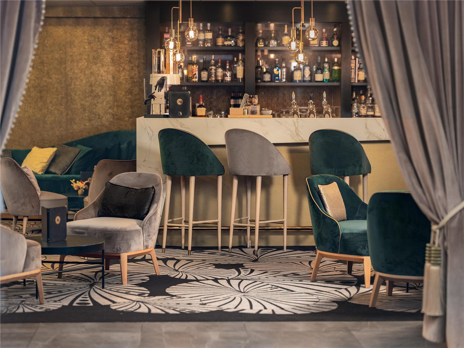 Niepce Paris, Curio Collection By Hilton 1