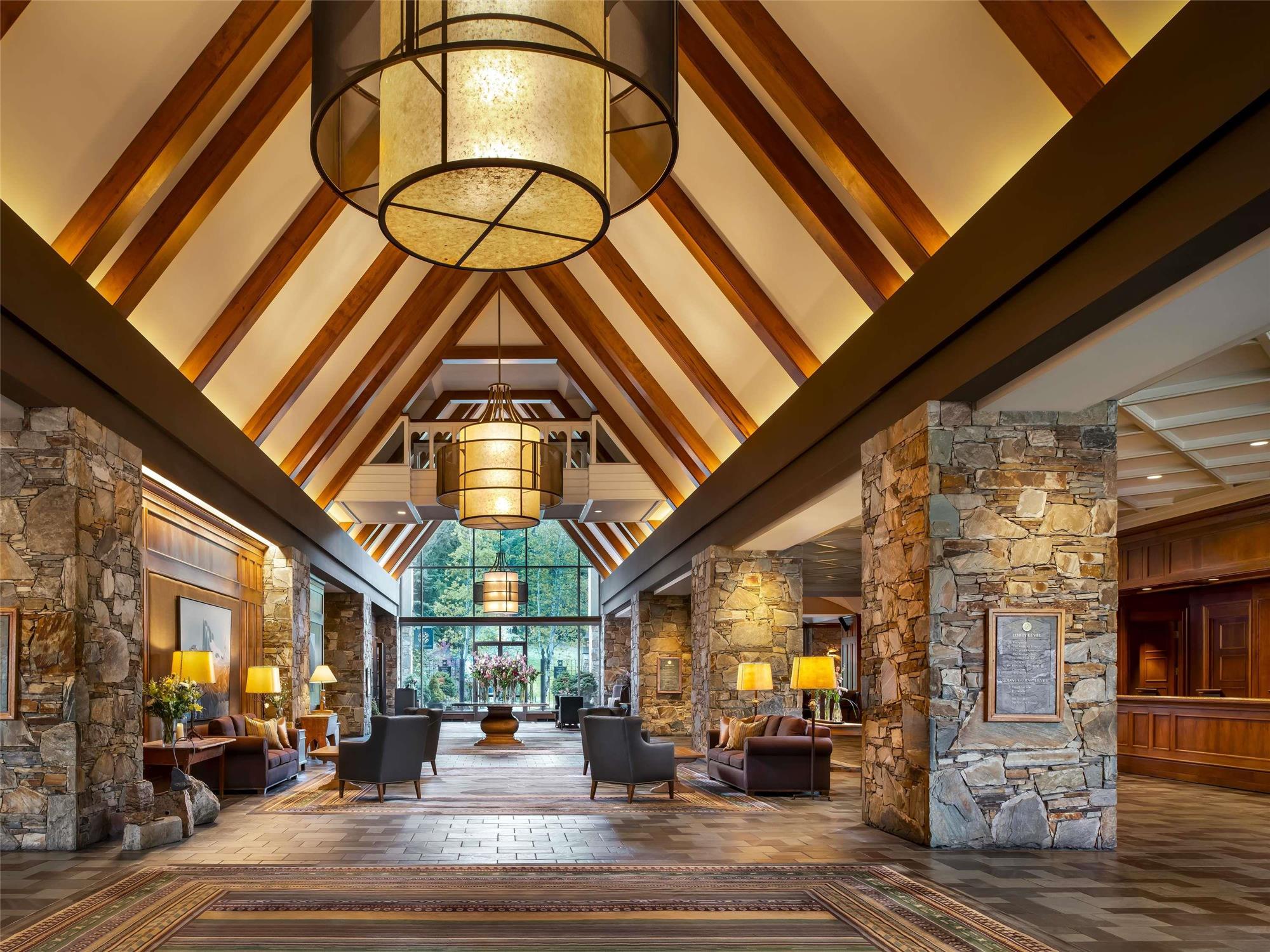 Fairmont Chateau Whistler 2
