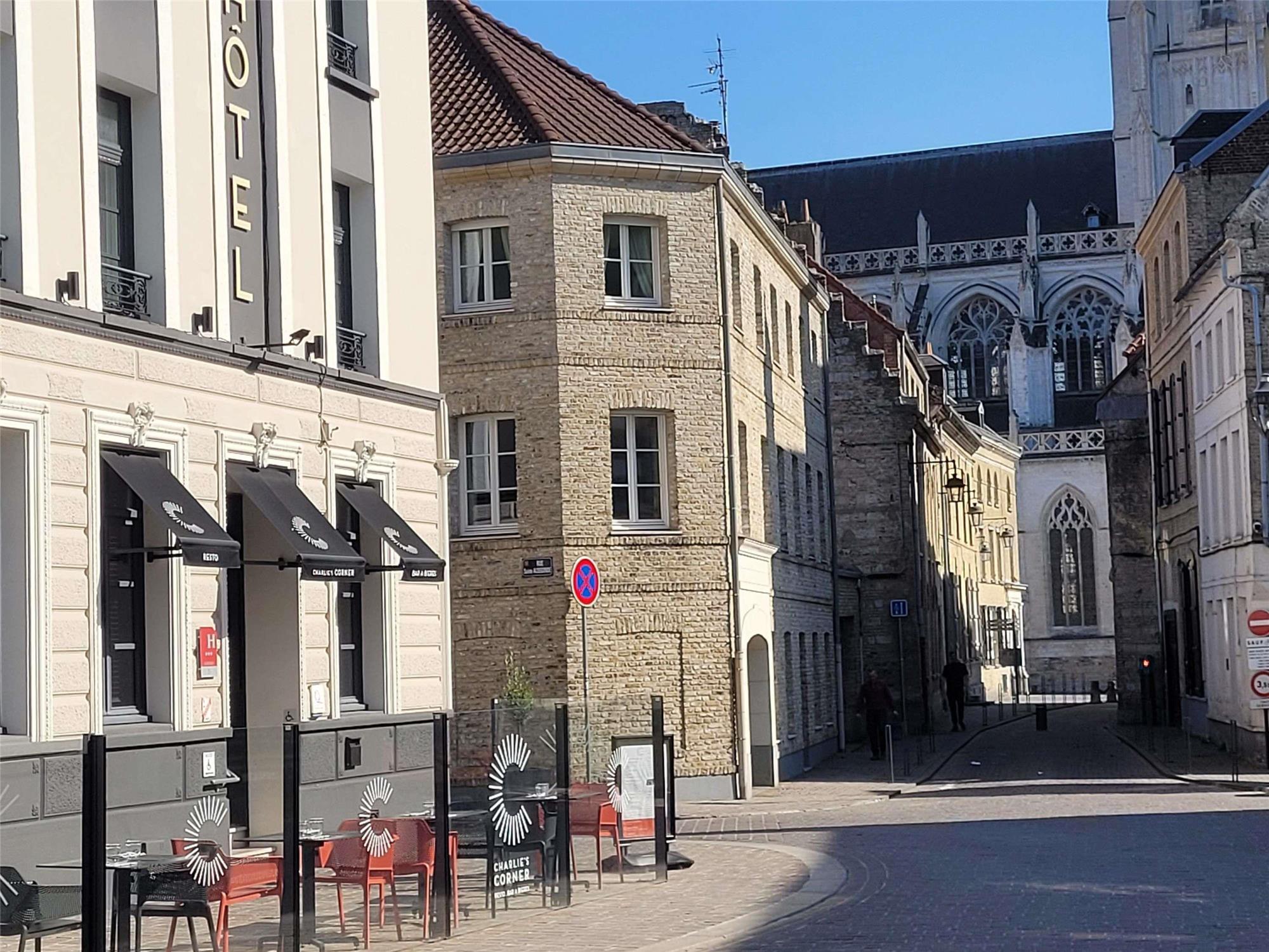 ibis Saint-Omer Centre 2