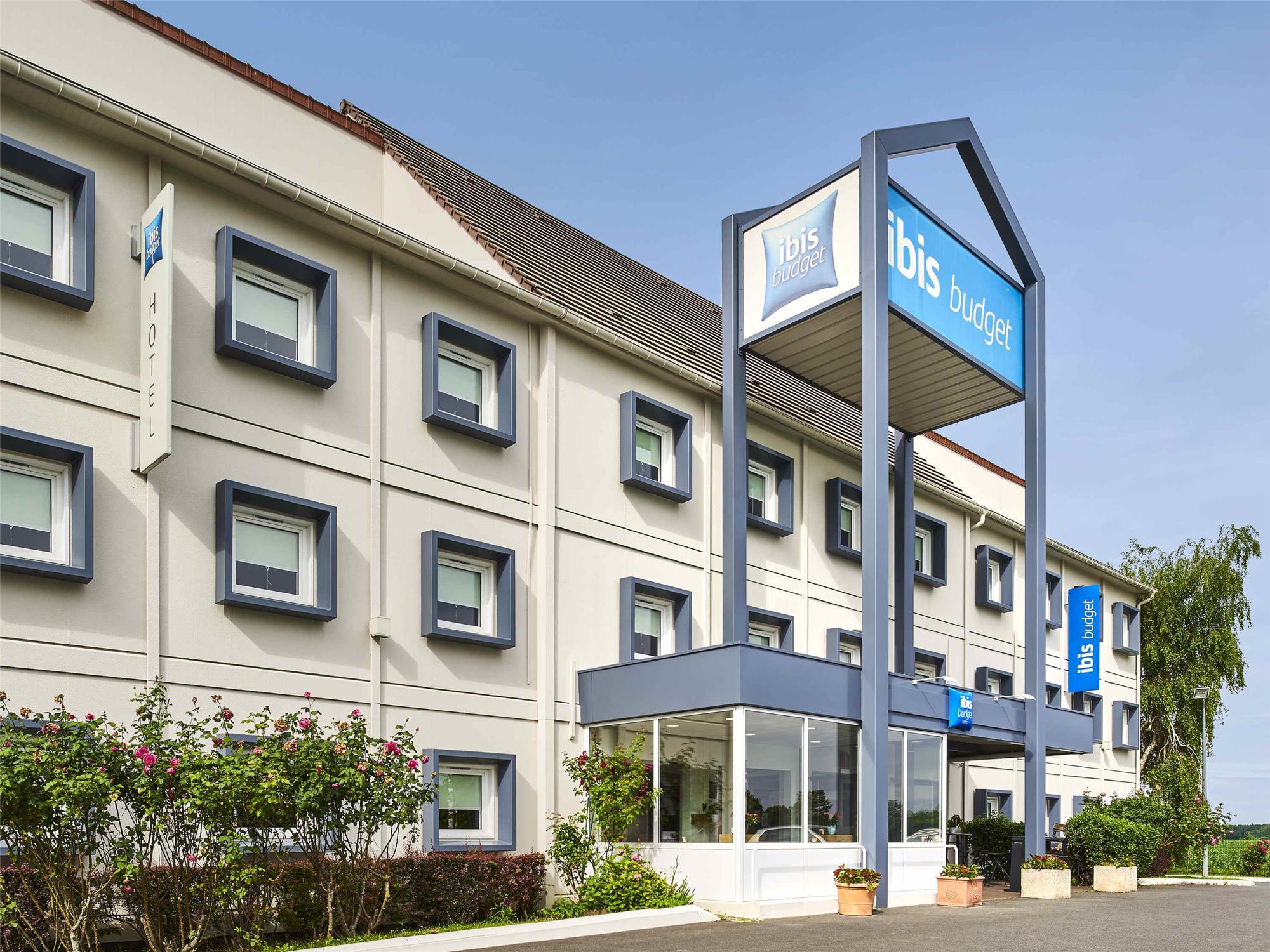 ibis budget Santeny 1