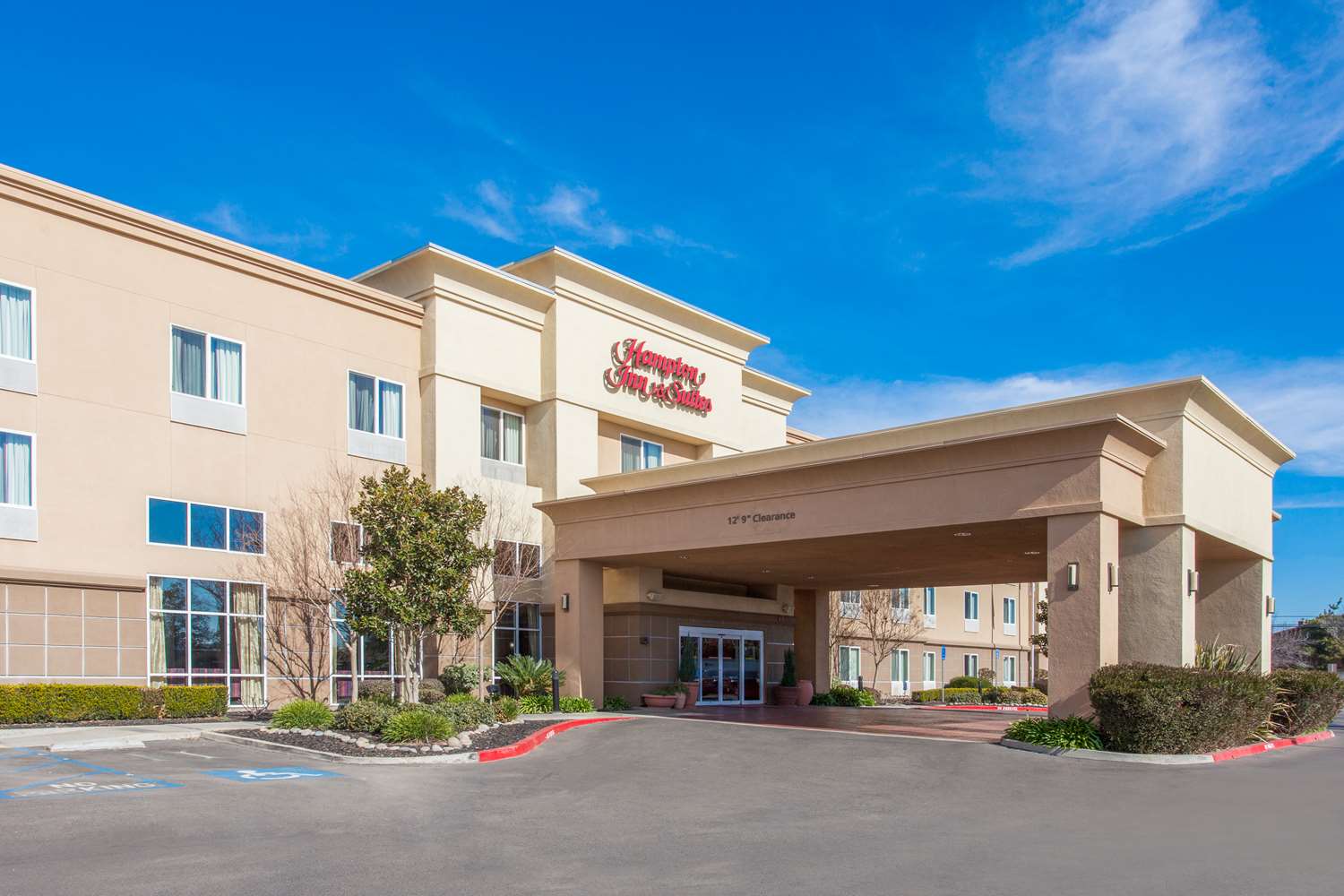 Hampton Inn & Suites Merced 1