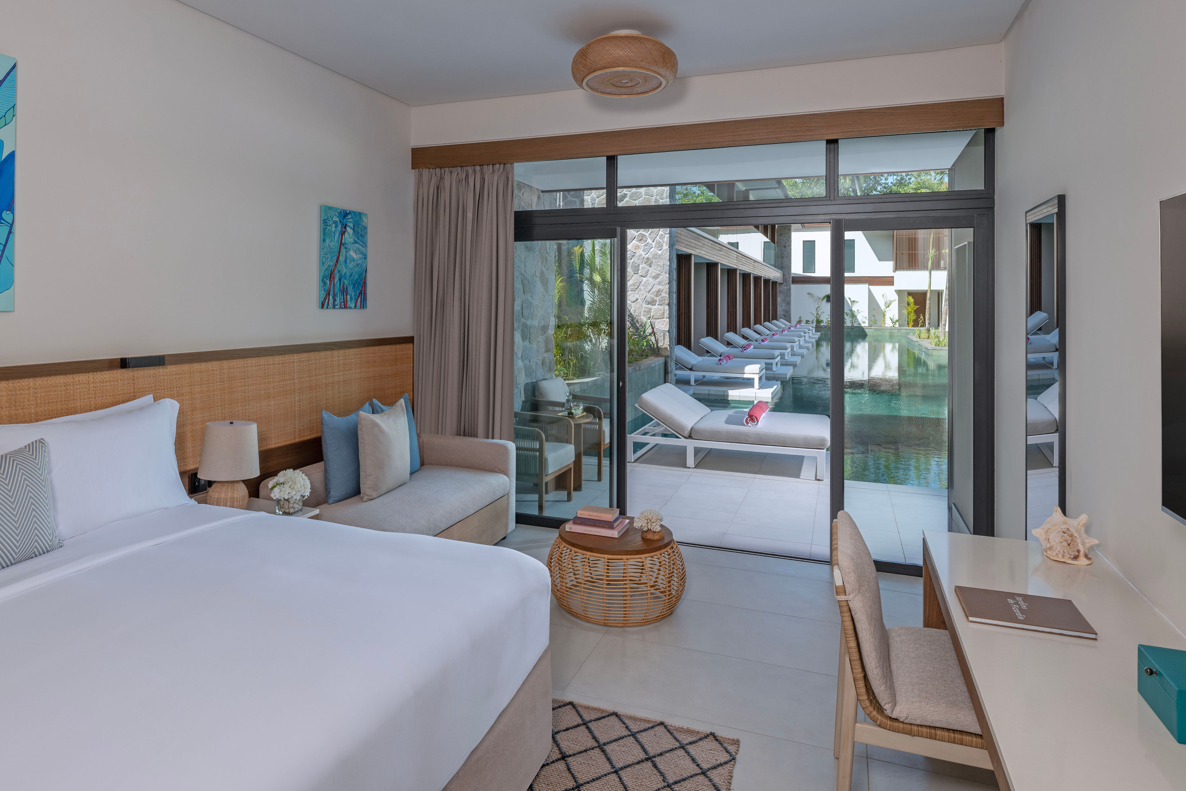 Premium pool access room