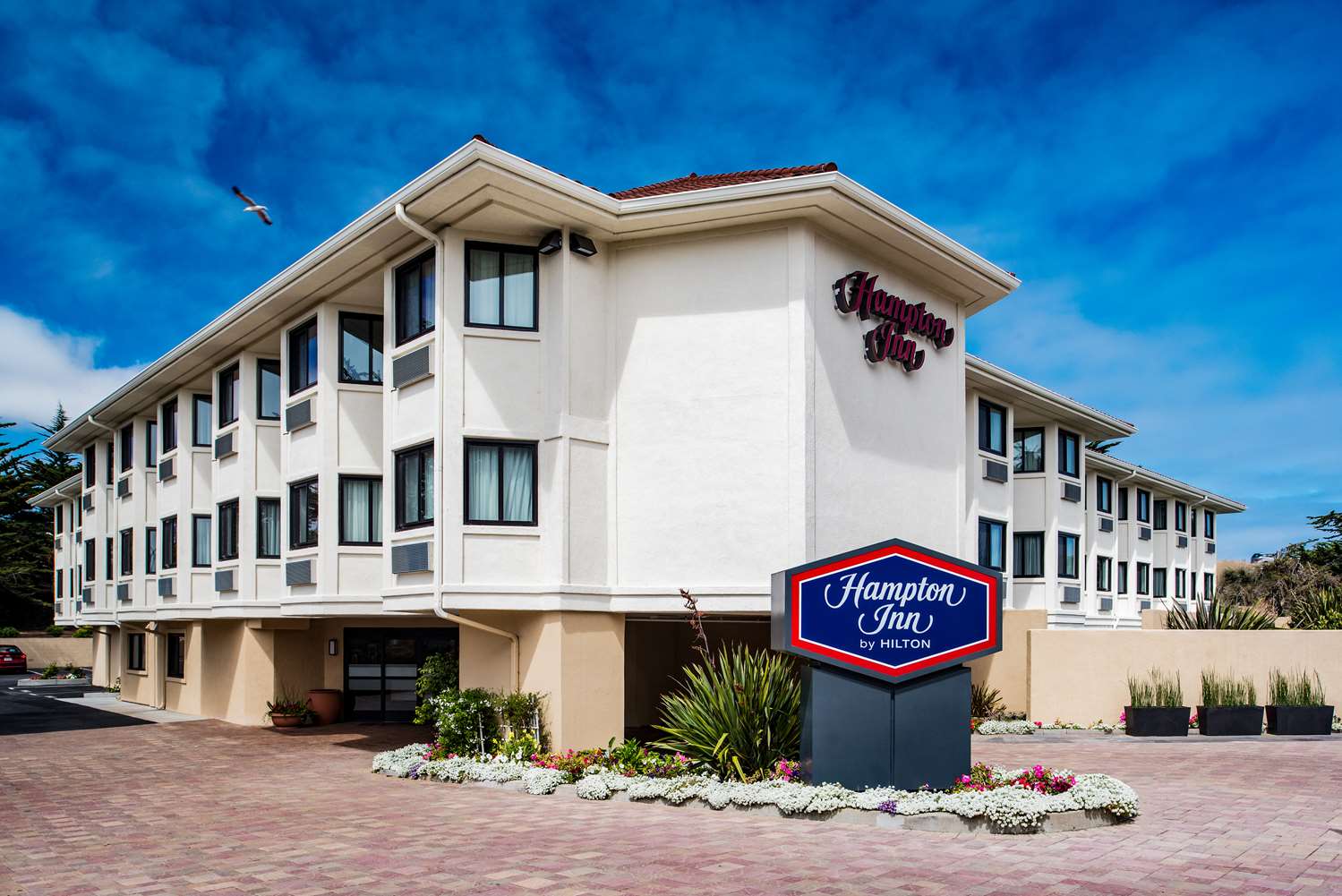 Hampton Inn Monterey 1