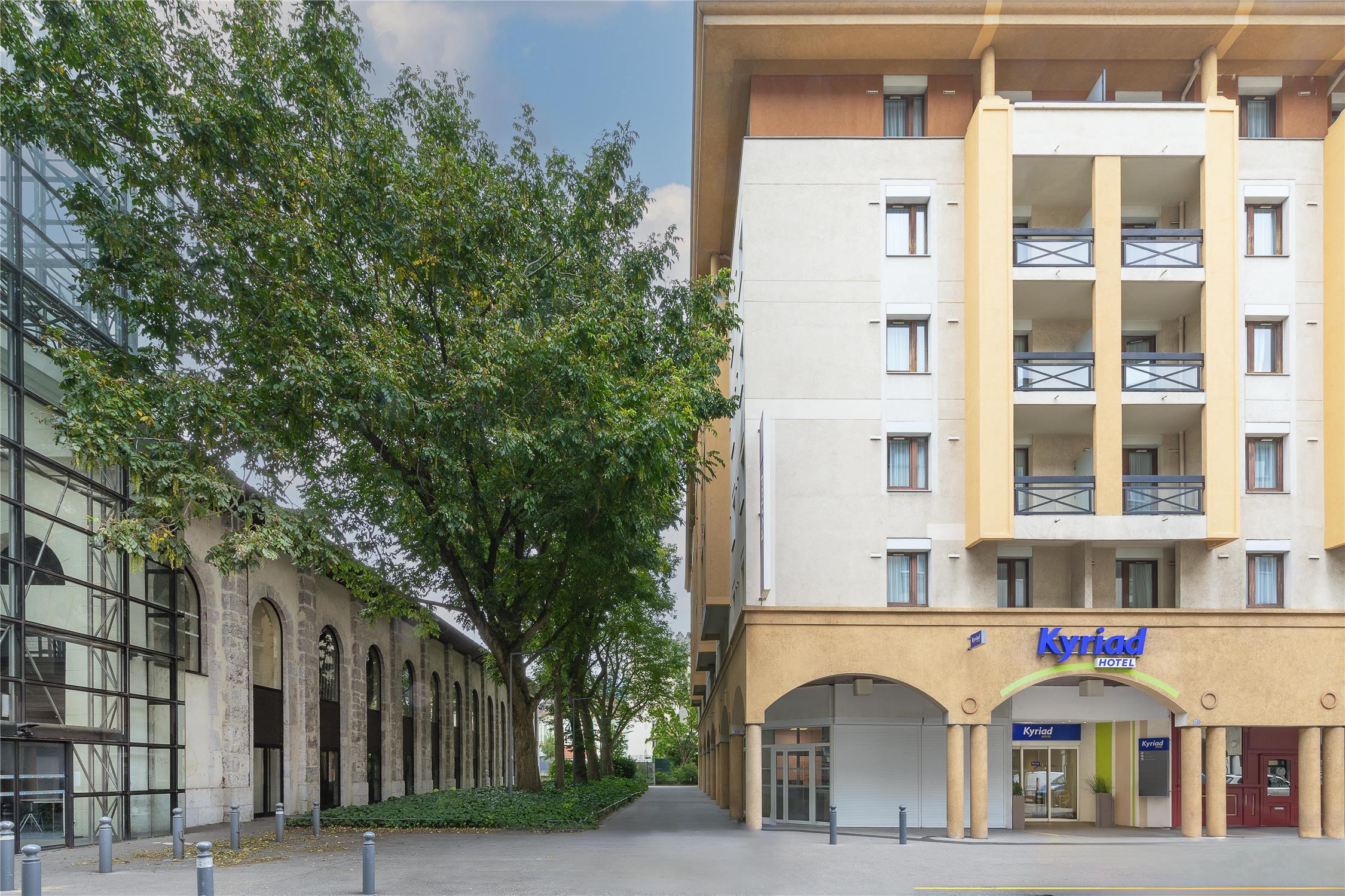 Paris - Chambery - Kyriad Chambéry Centre - Hôtel et Résidence - Chambery