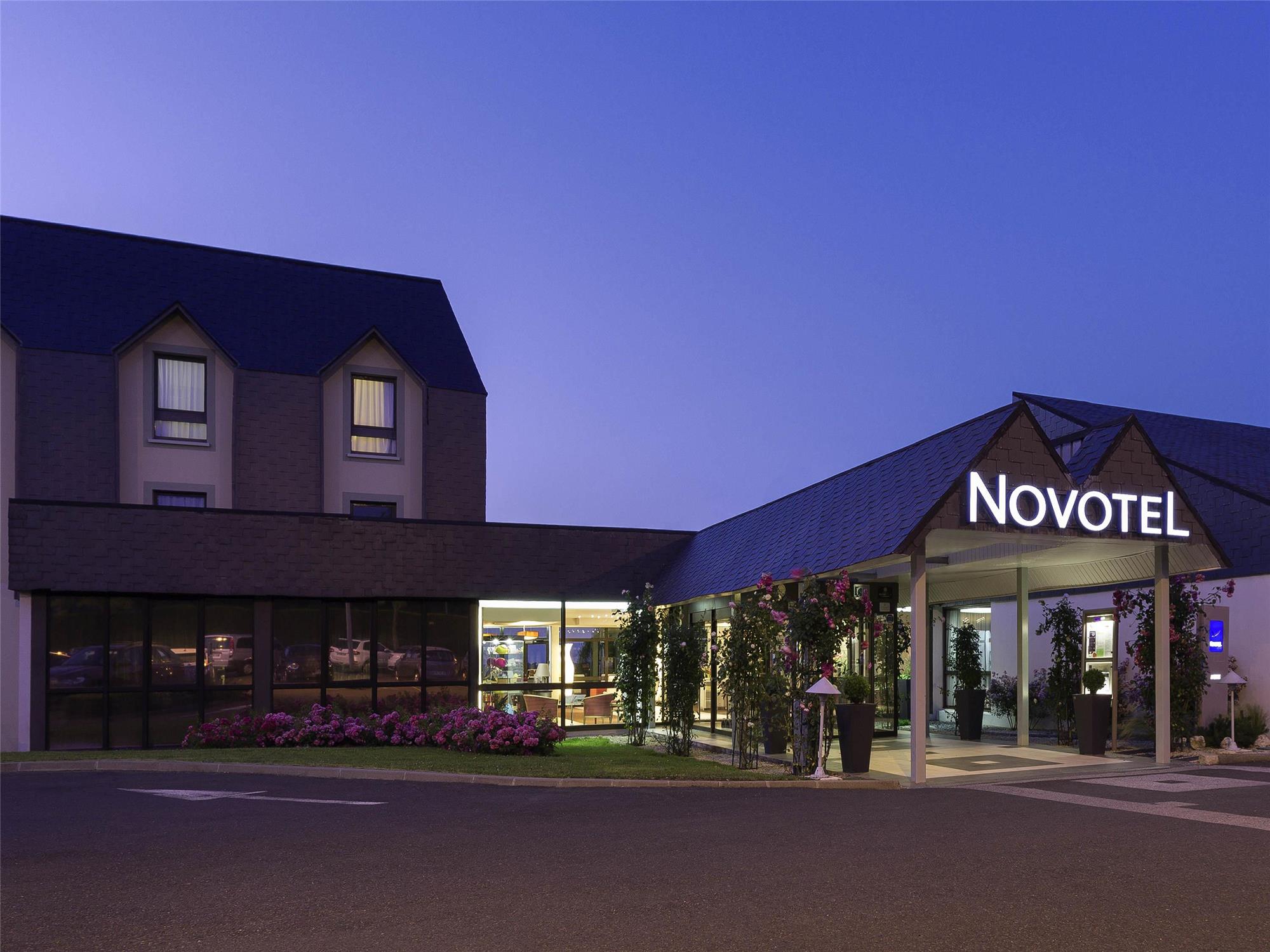 Novotel Amboise 1