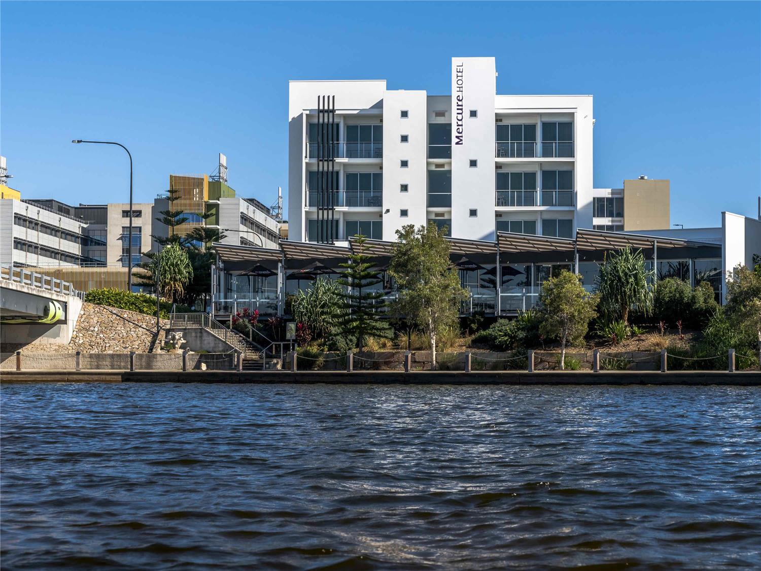 Mercure Sunshine Coast Kawana Waters 1