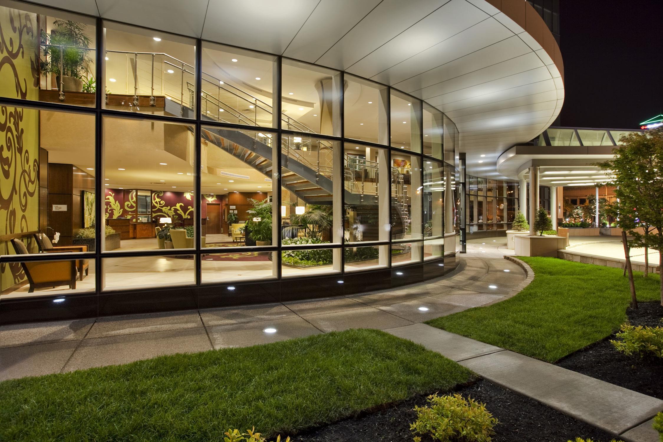 Embassy Suites by Hilton Buffalo 1