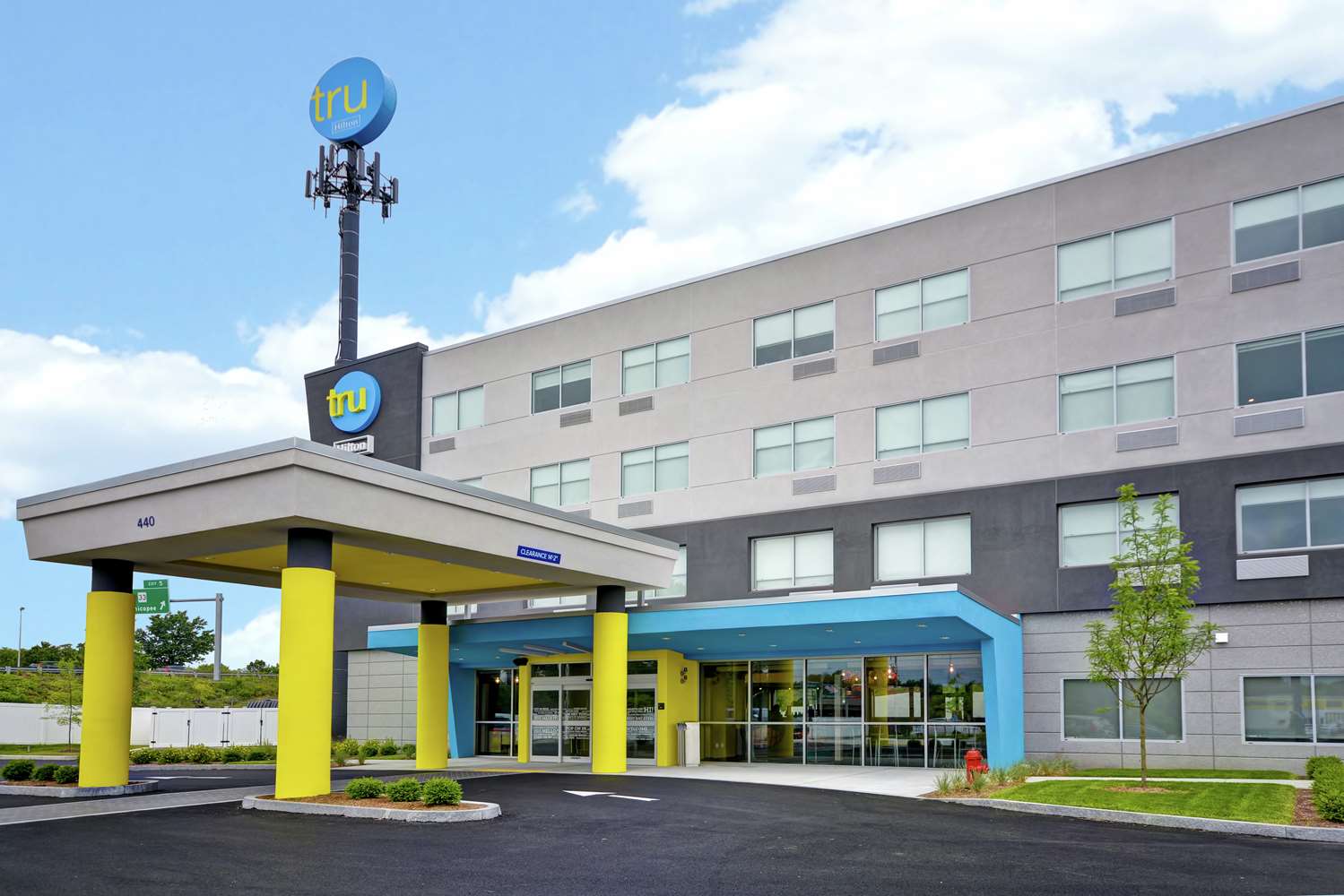 Tru By Hilton Chicopee Springfield 2