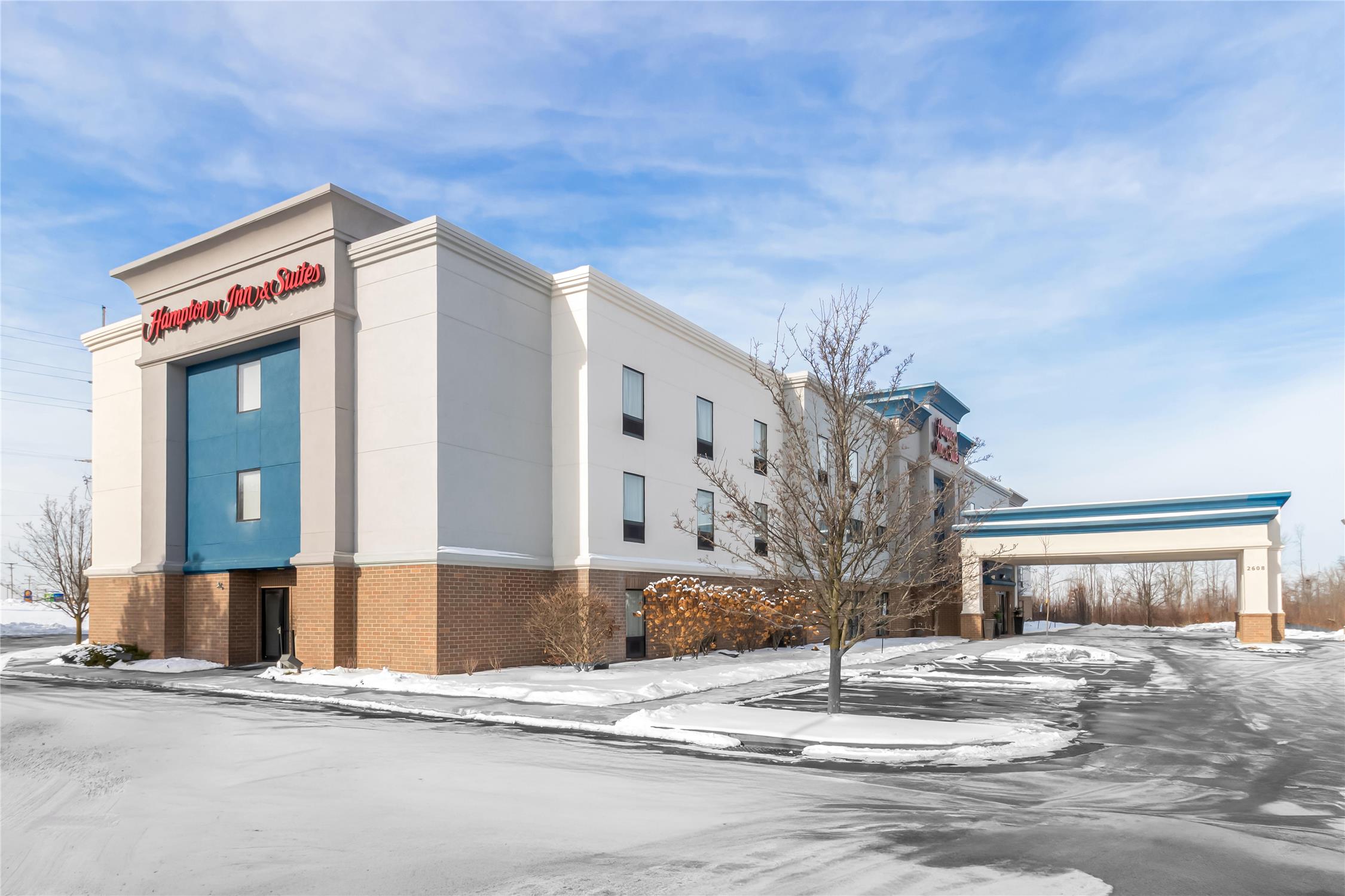 Hampton Inn & Suites New Castle 2