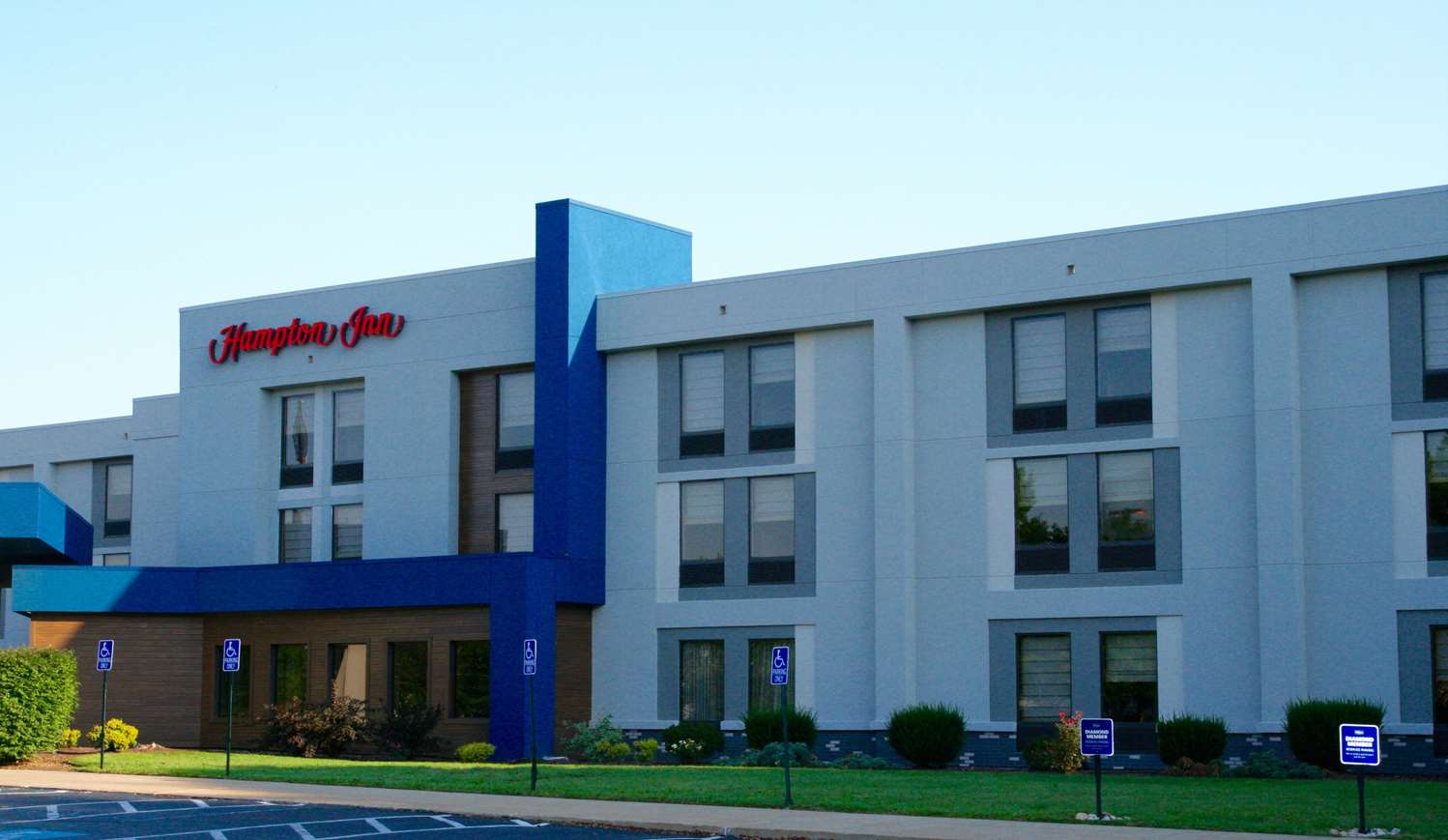Hampton Inn DuBois 1