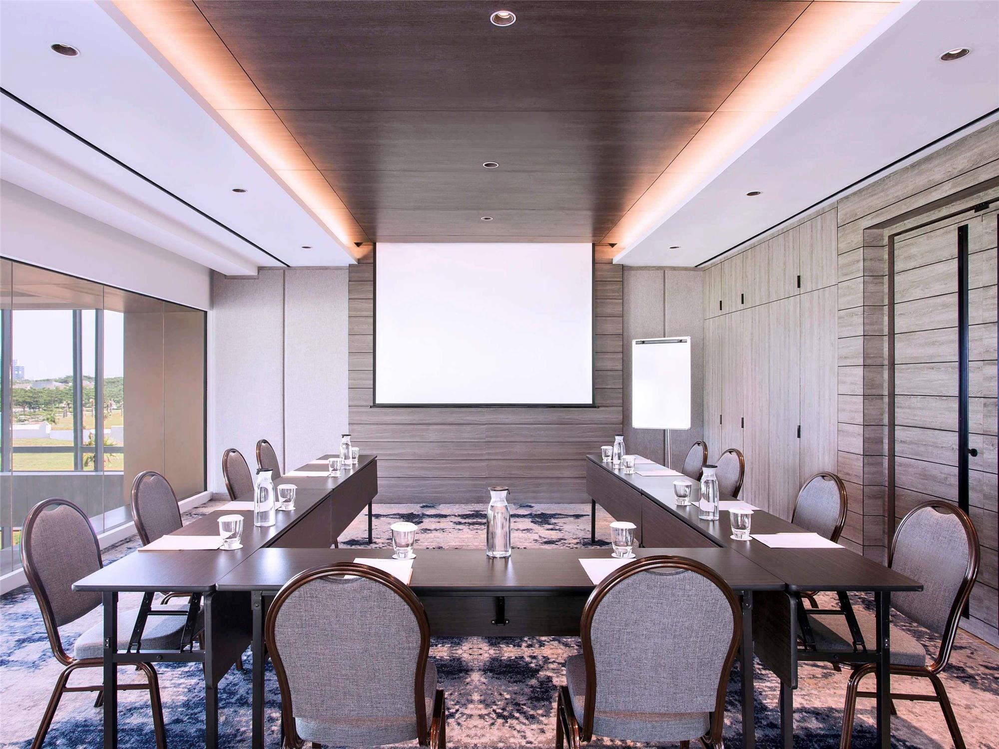 Mercure Tangerang BSD City 2