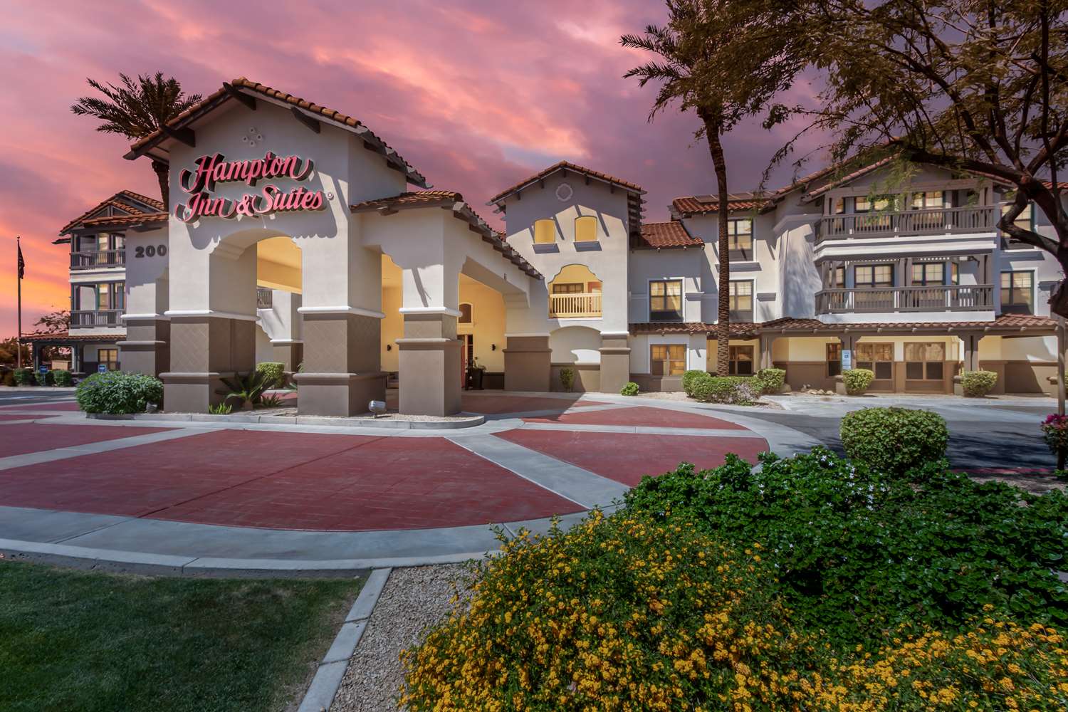 Hampton Inn & Suites Phoenix-Goodyear 1