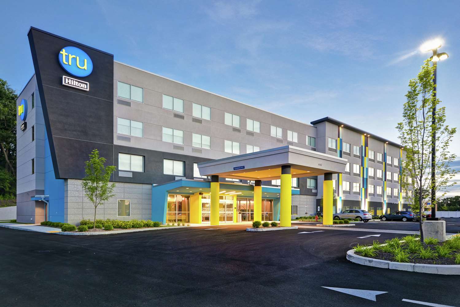 Tru By Hilton Chicopee Springfield 1