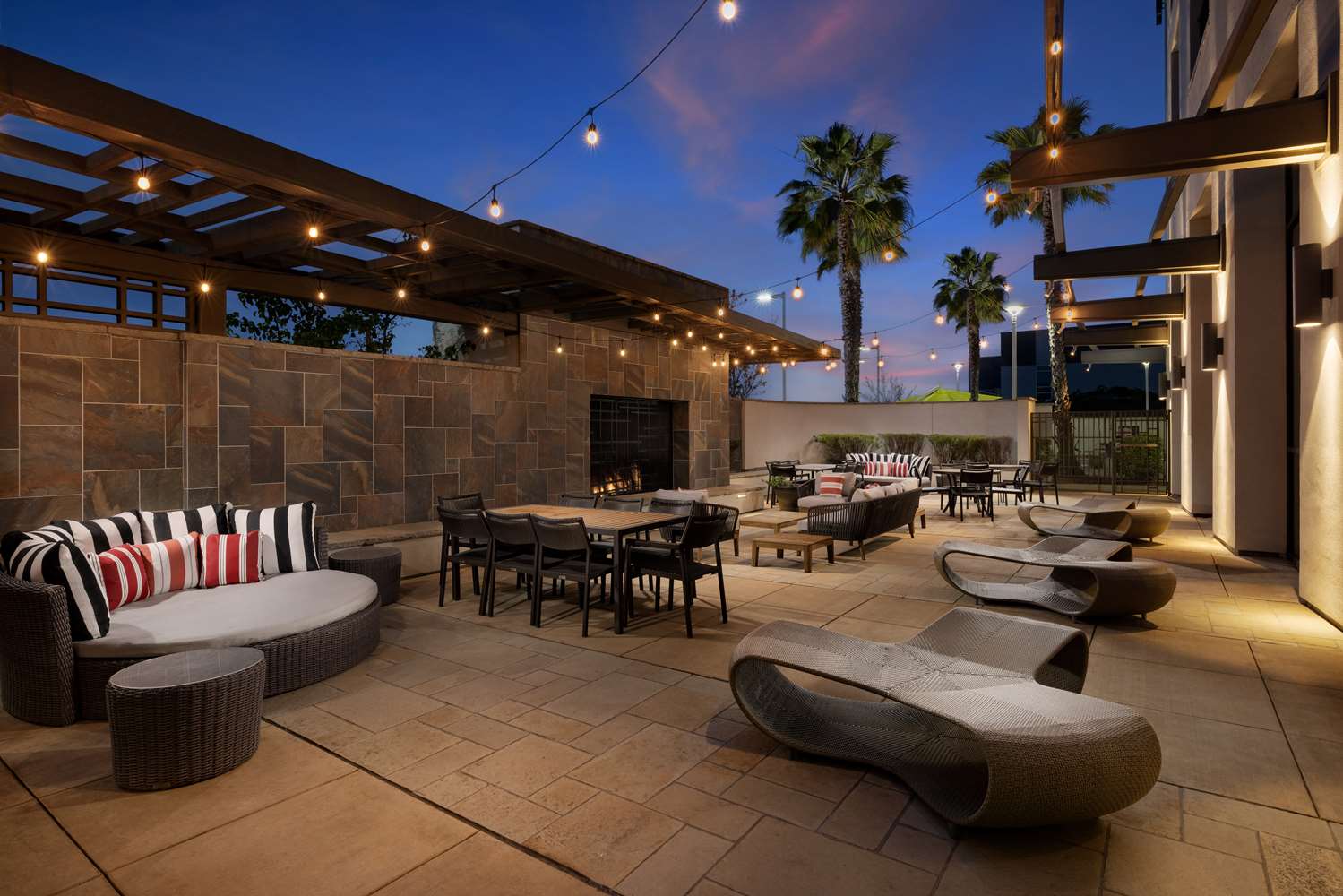 Hampton Inn & Suites - Napa, CA 2