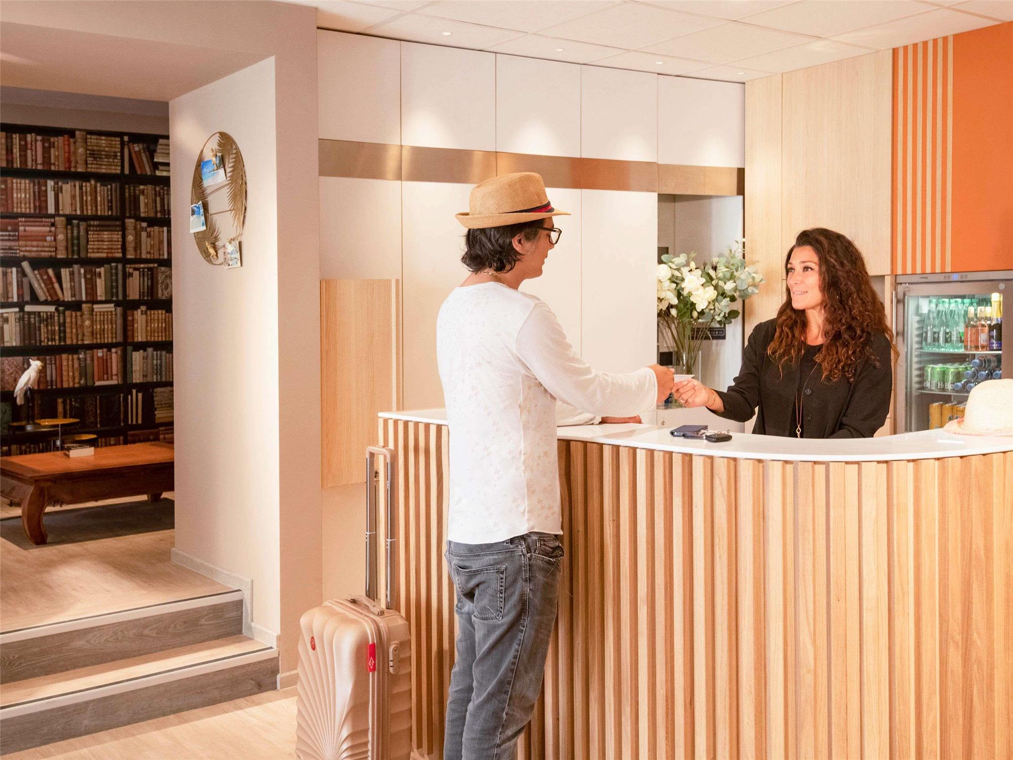 ibis Styles Beaulieu sur Mer 2