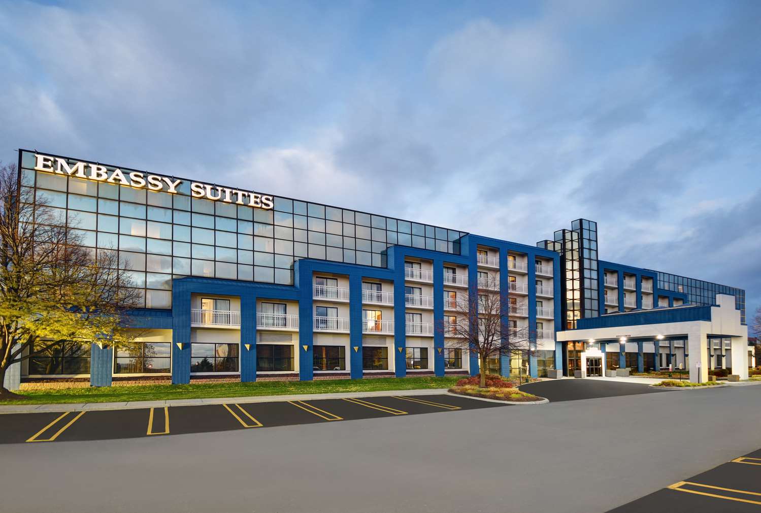 Embassy Suites by Hilton Detroit - Livonia/Novi 2