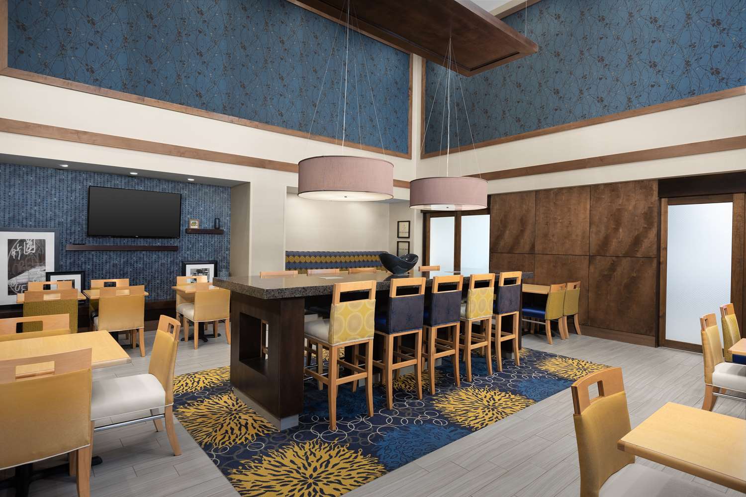 Hampton Inn Syracuse Clay 1