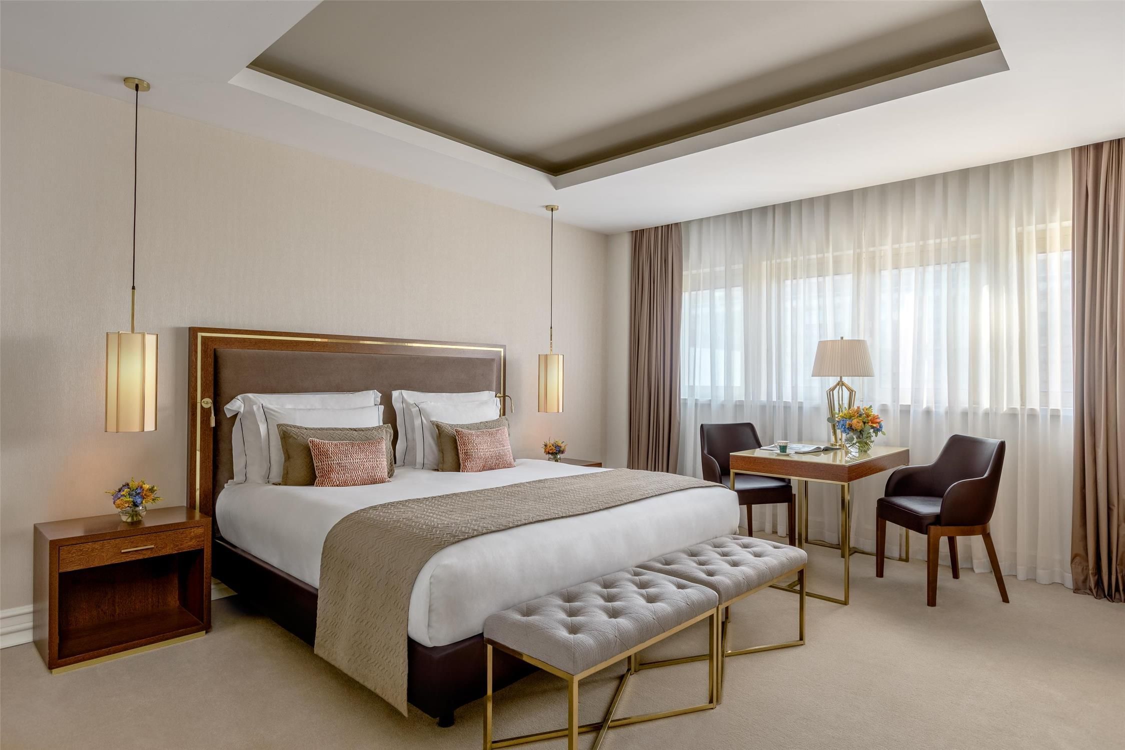 Tivoli suite with extra bed child