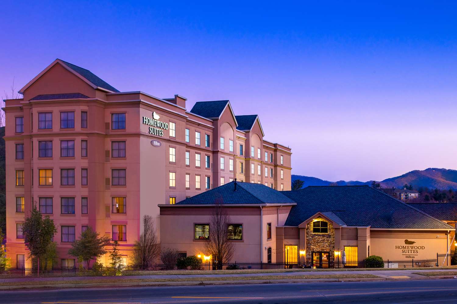 Homewood Suites by Hilton Asheville-Tunnel Road 1