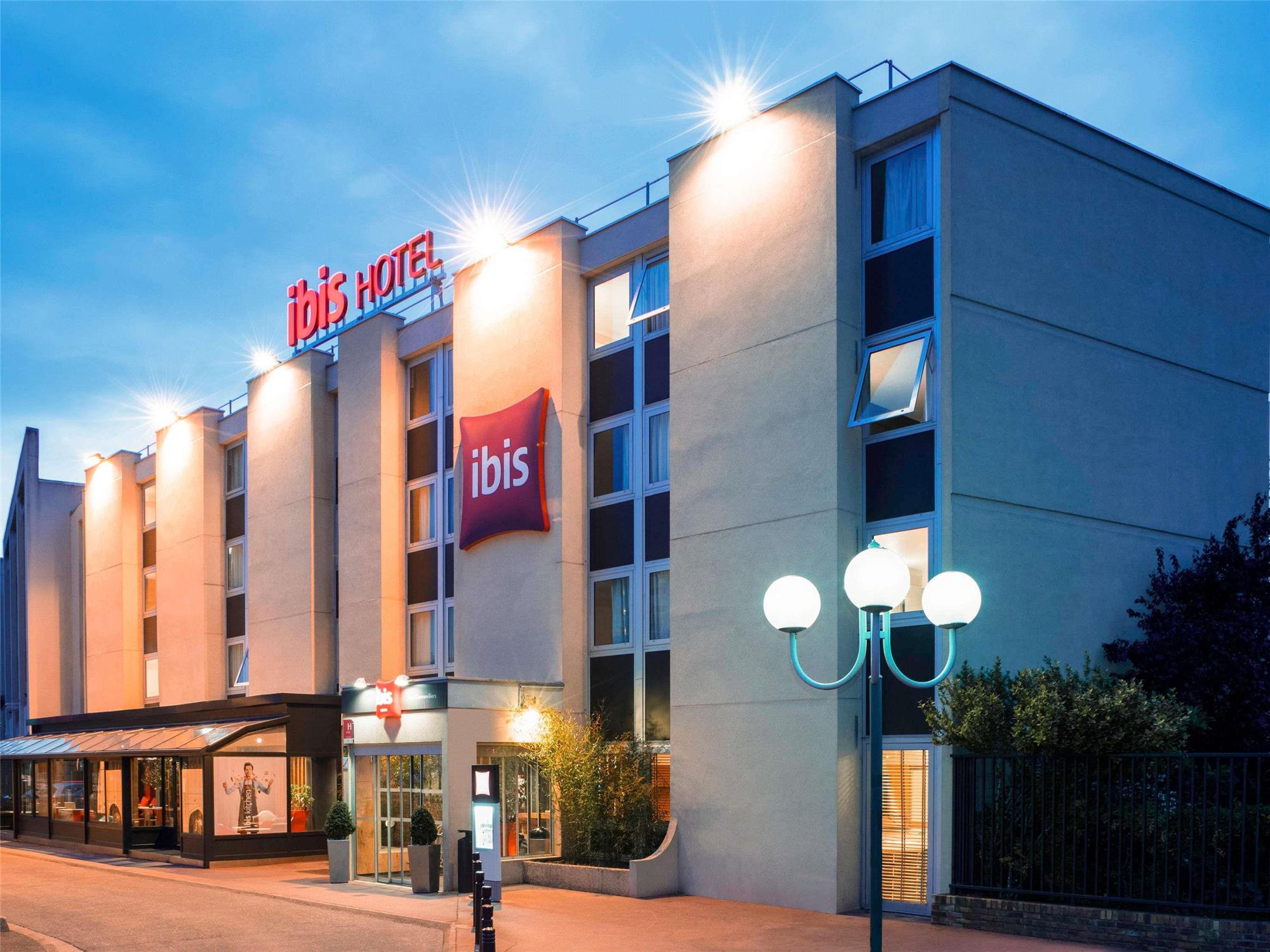 ibis Paris Gennevilliers 1