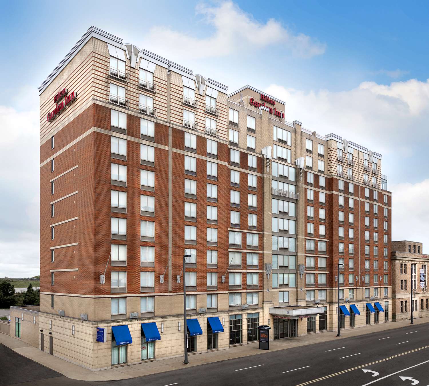 Hilton Garden Inn Cleveland Downtown 2