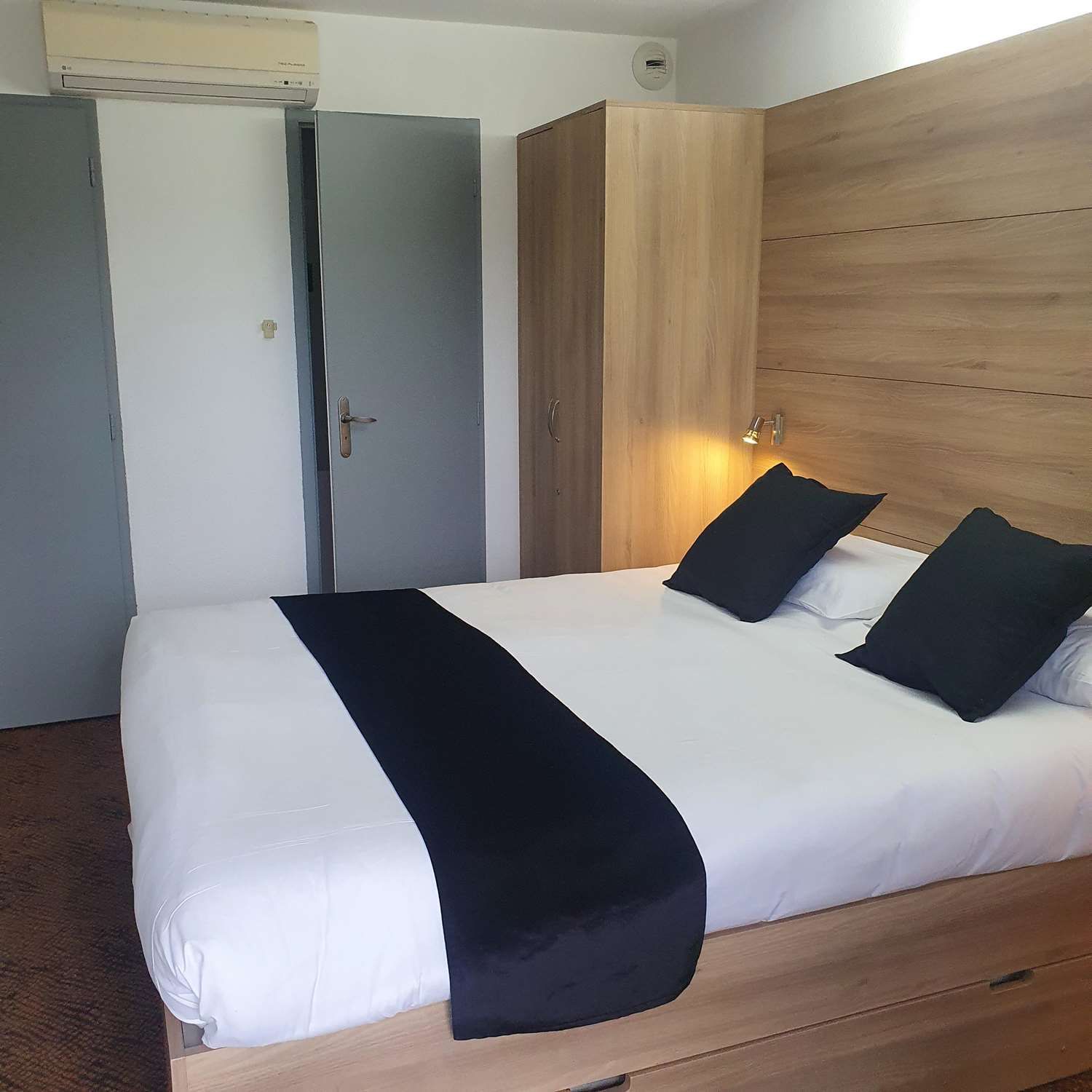 Enzo Hotels Loudeac 2