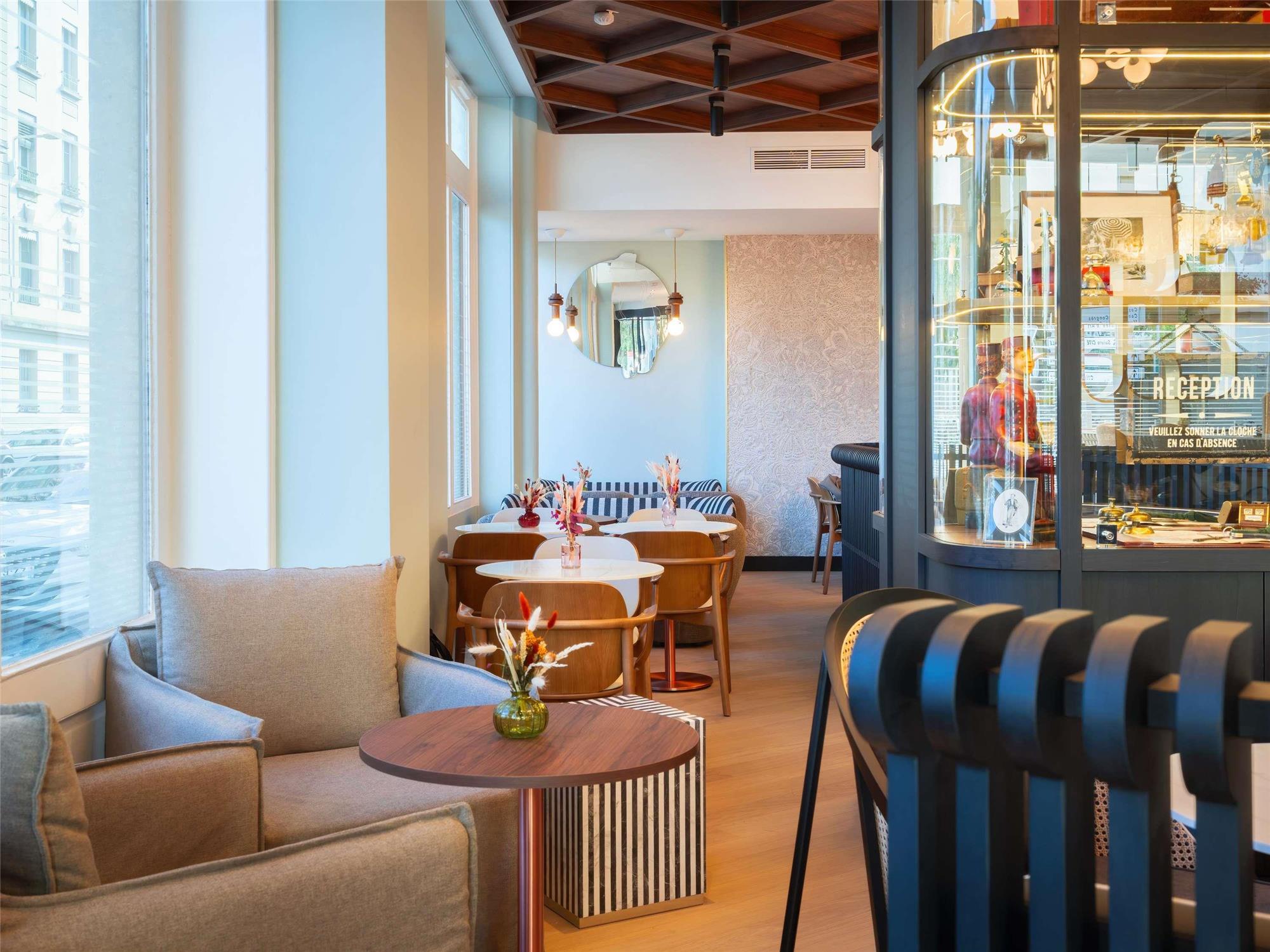 Grand Hotel des Brotteaux Lyon - Handwritten Collection 2